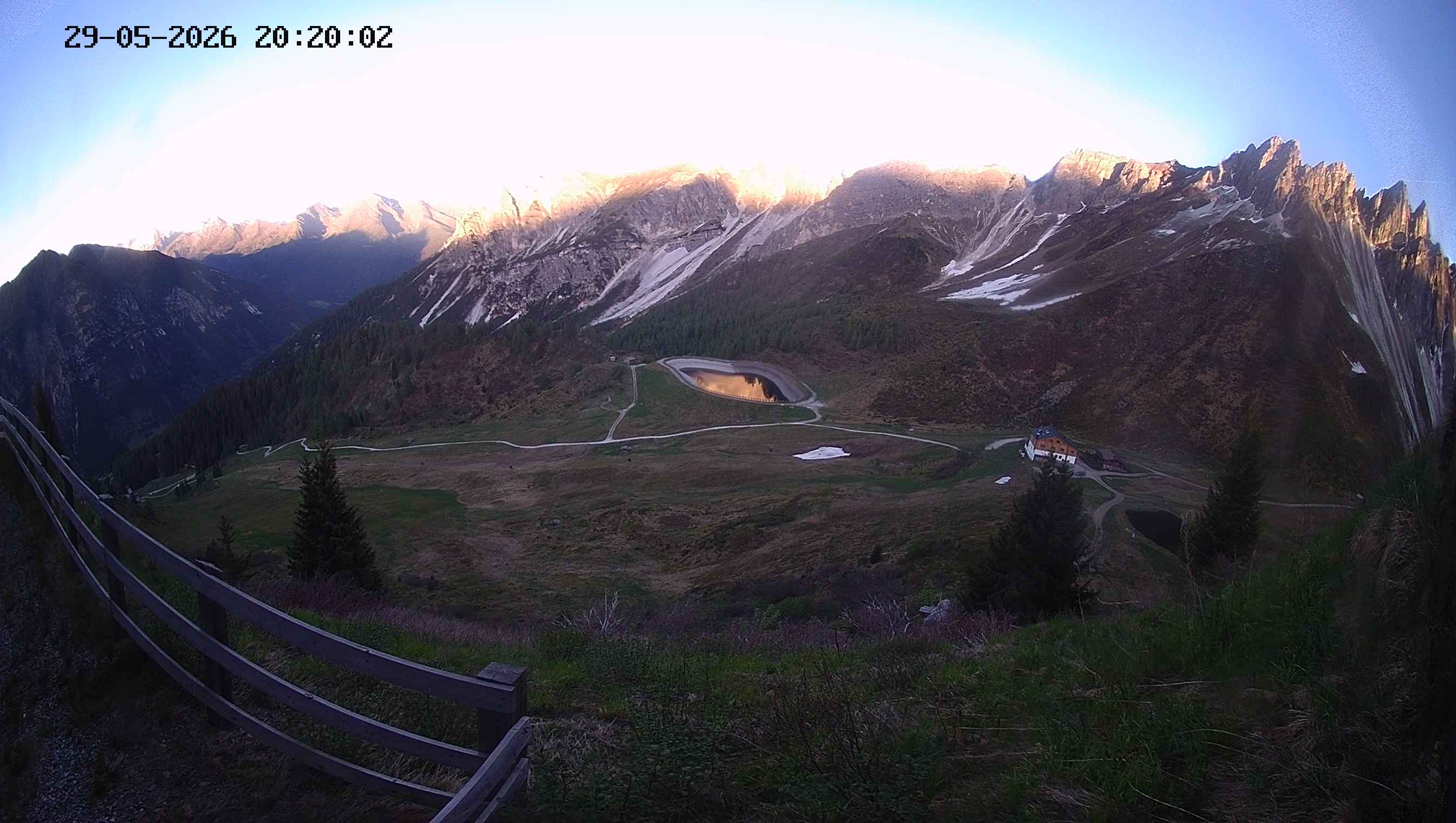 Archived image Webcam Ladurns - Malga Edelweis