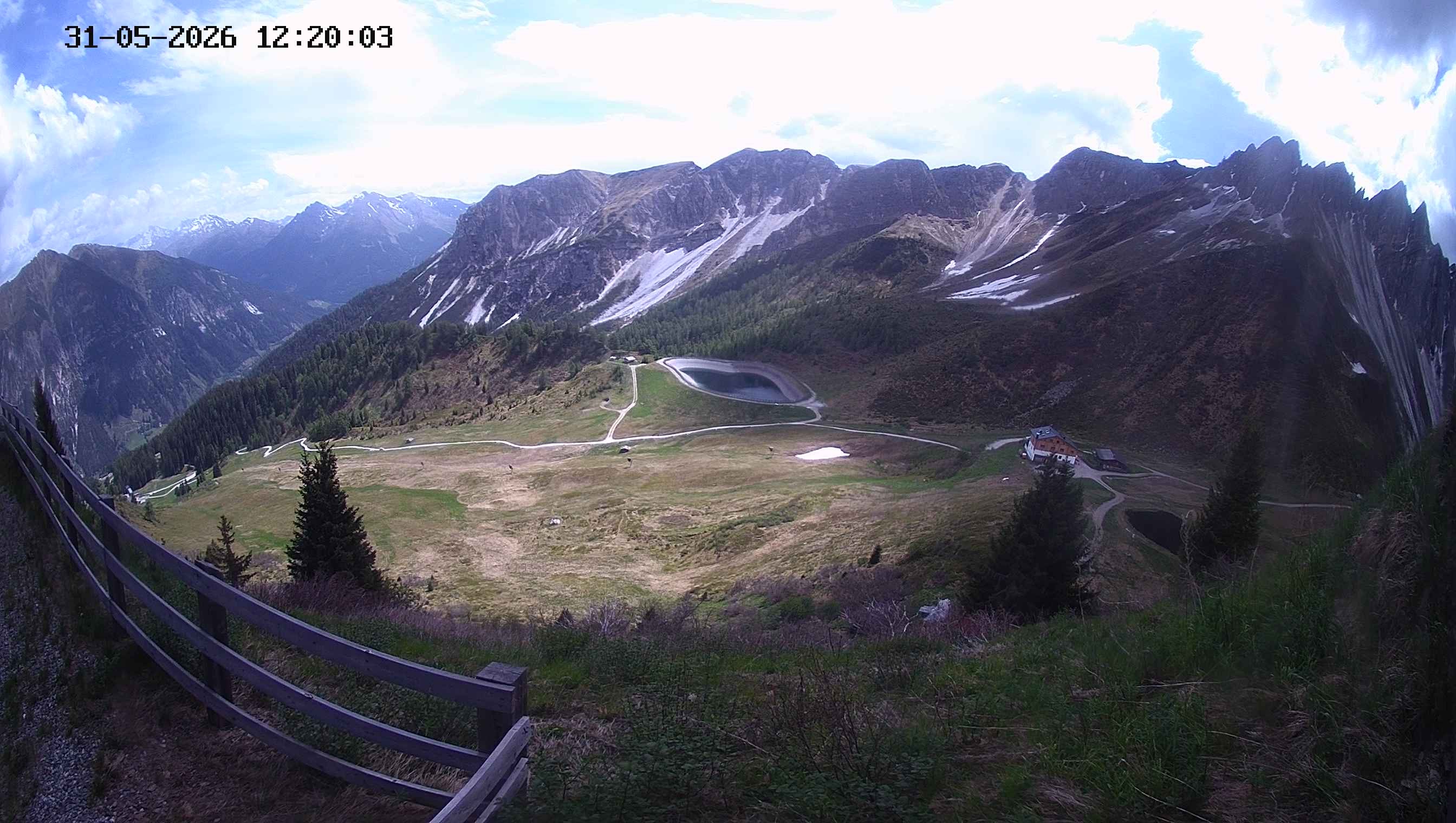 Archiv Foto Webcam Ladurns - Edelweißhütte