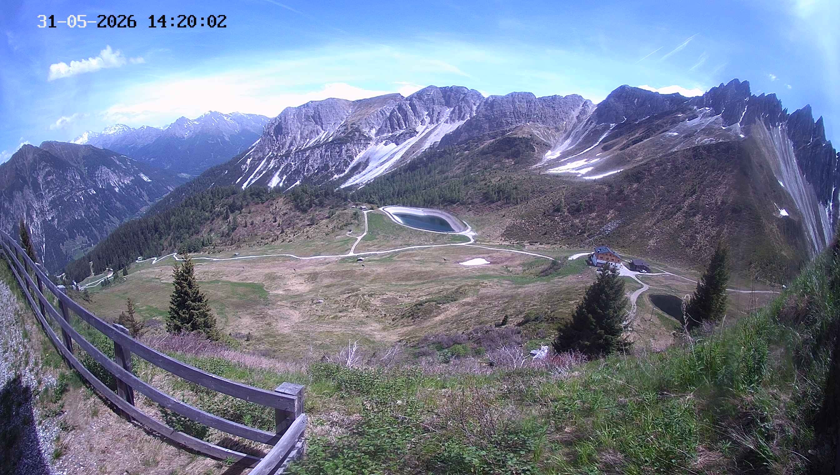 Archiv Foto Webcam Ladurns - Edelweißhütte