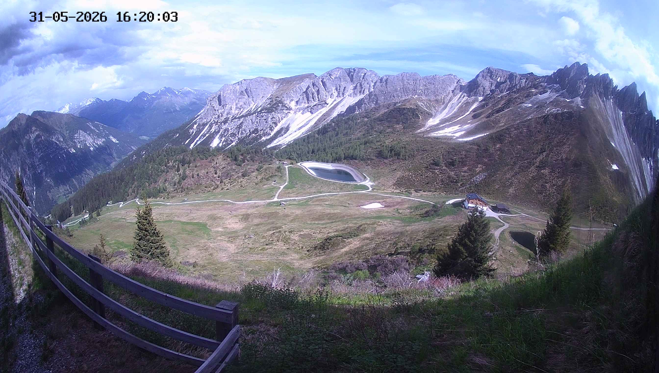 Archiv Foto Webcam Ladurns - Edelweißhütte