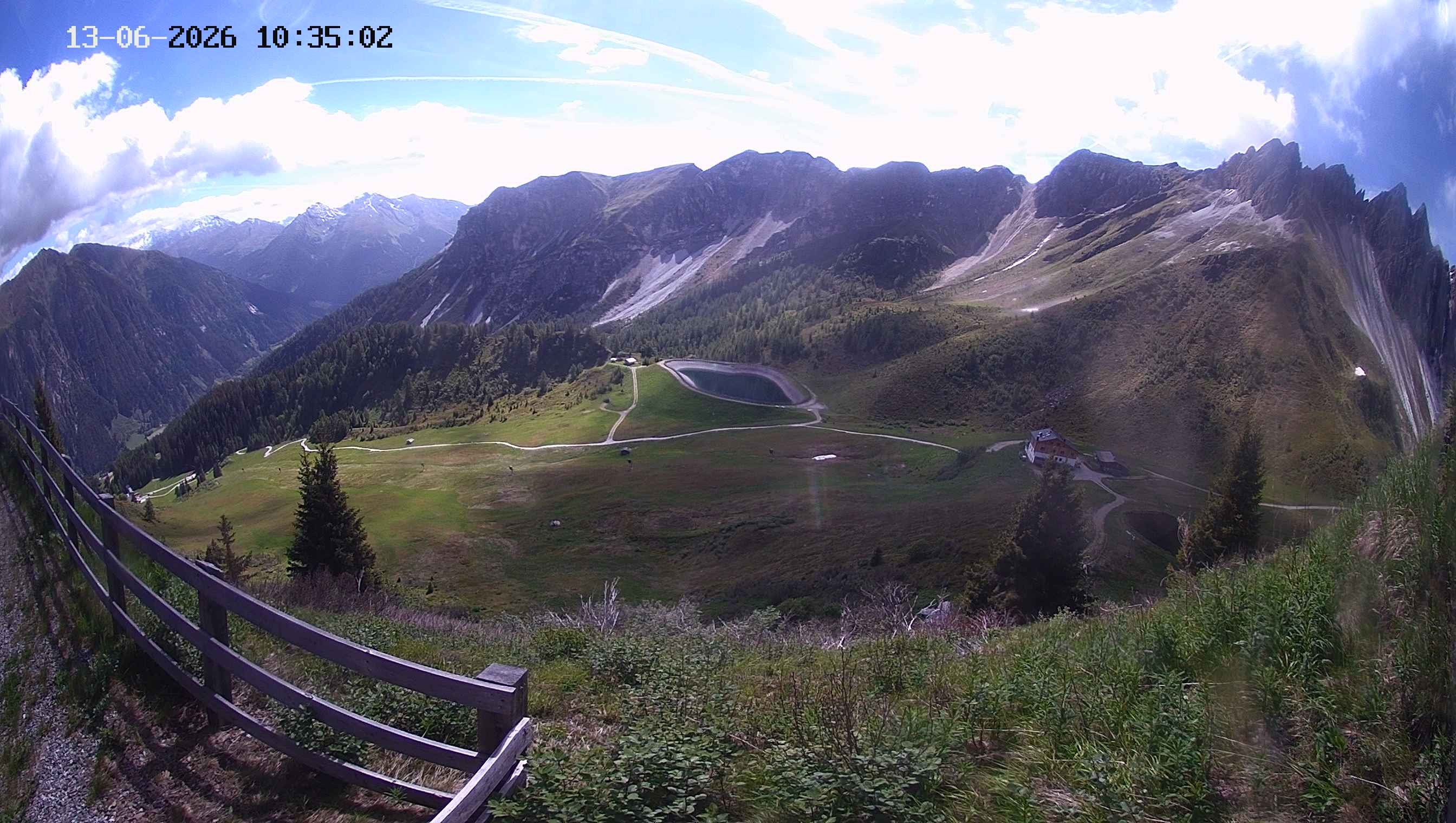 Archiv Foto Webcam Ladurns - Edelweißhütte