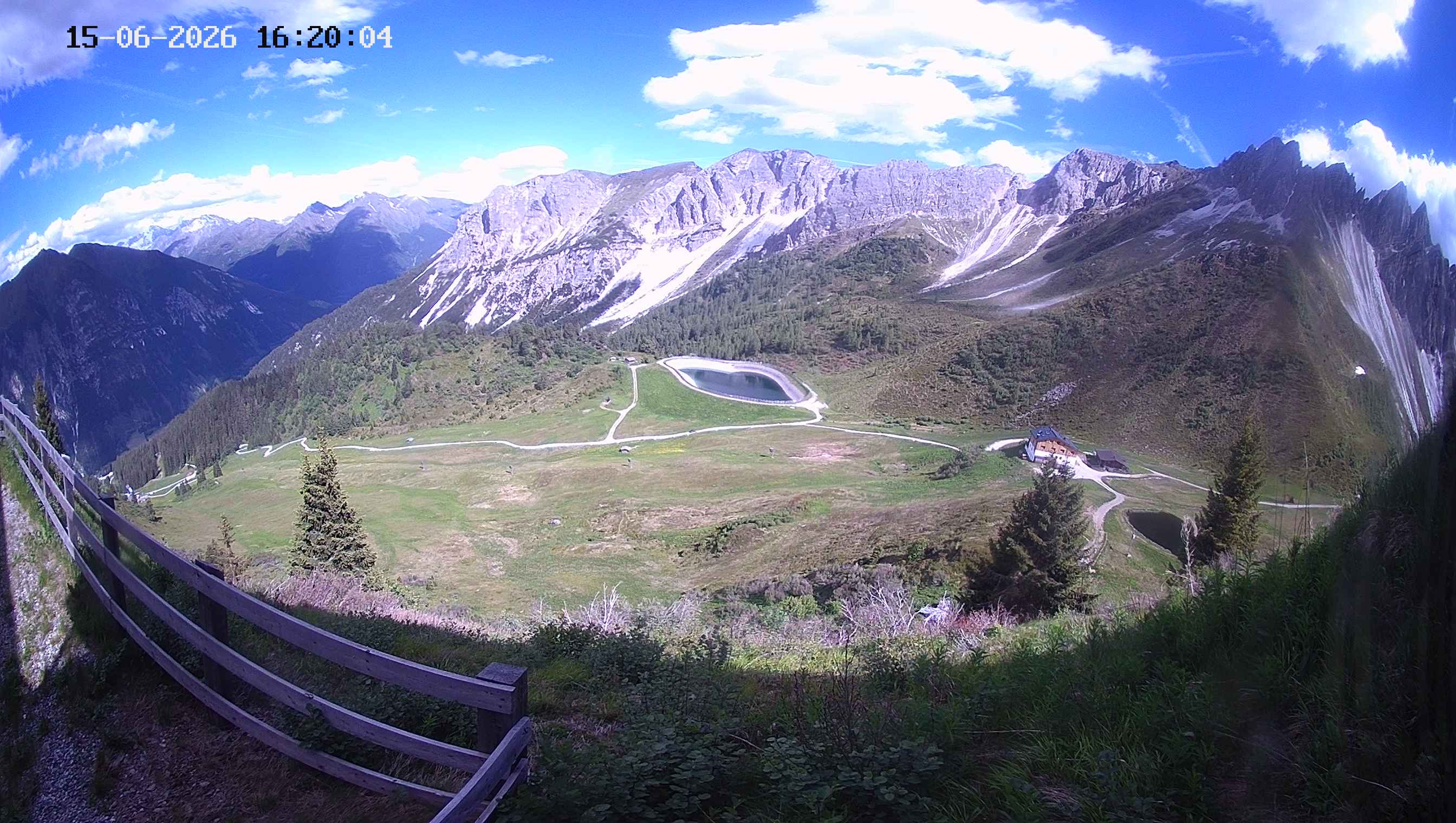 Archiv Foto Webcam Ladurns - Edelweißhütte