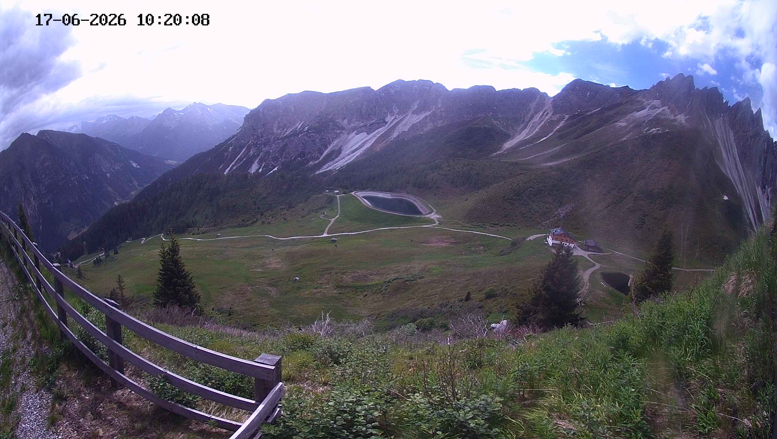 Archived image Webcam Ladurns - Malga Edelweis