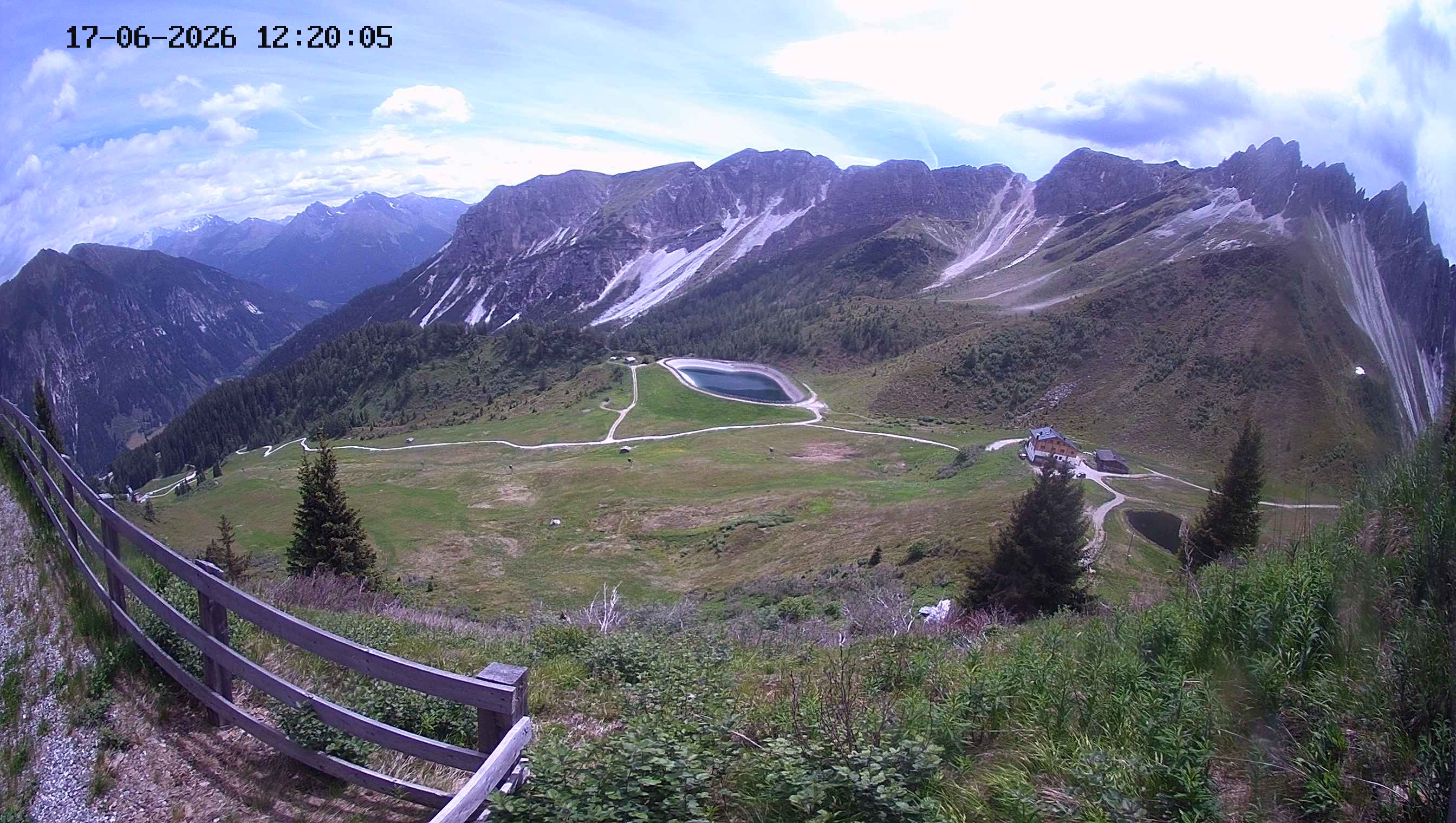 Archived image Webcam Ladurns - Malga Edelweis