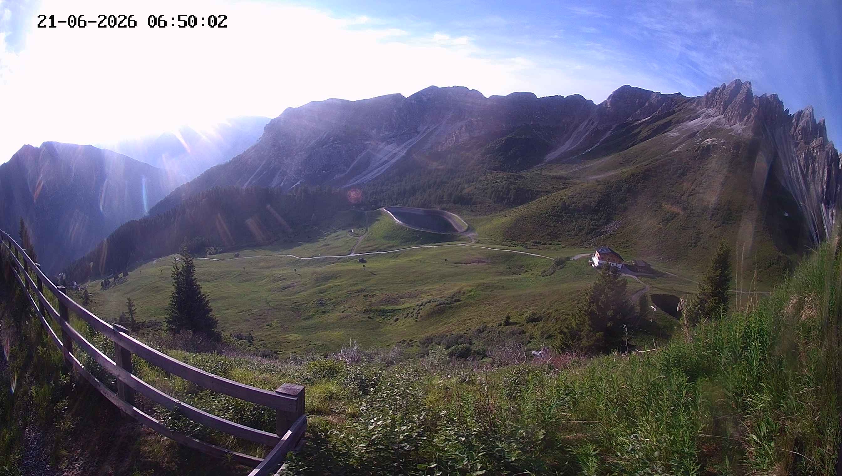 Archiv Foto Webcam Ladurns - Edelweißhütte