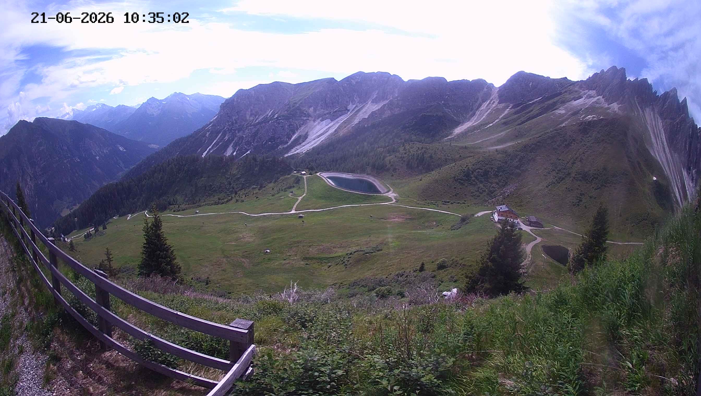 Archiv Foto Webcam Ladurns - Edelweißhütte