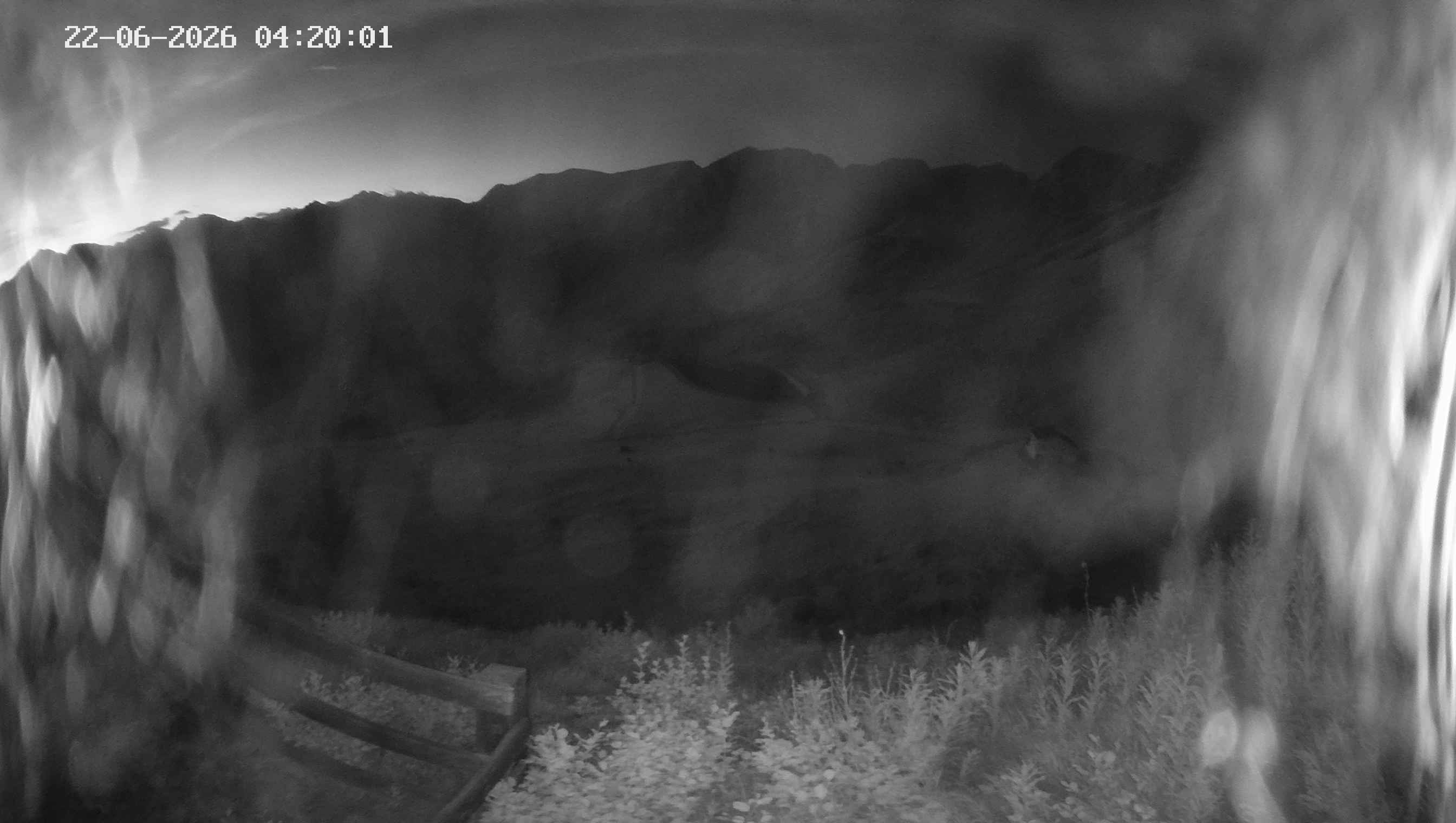 Archiv Foto Webcam Ladurns - Edelweißhütte