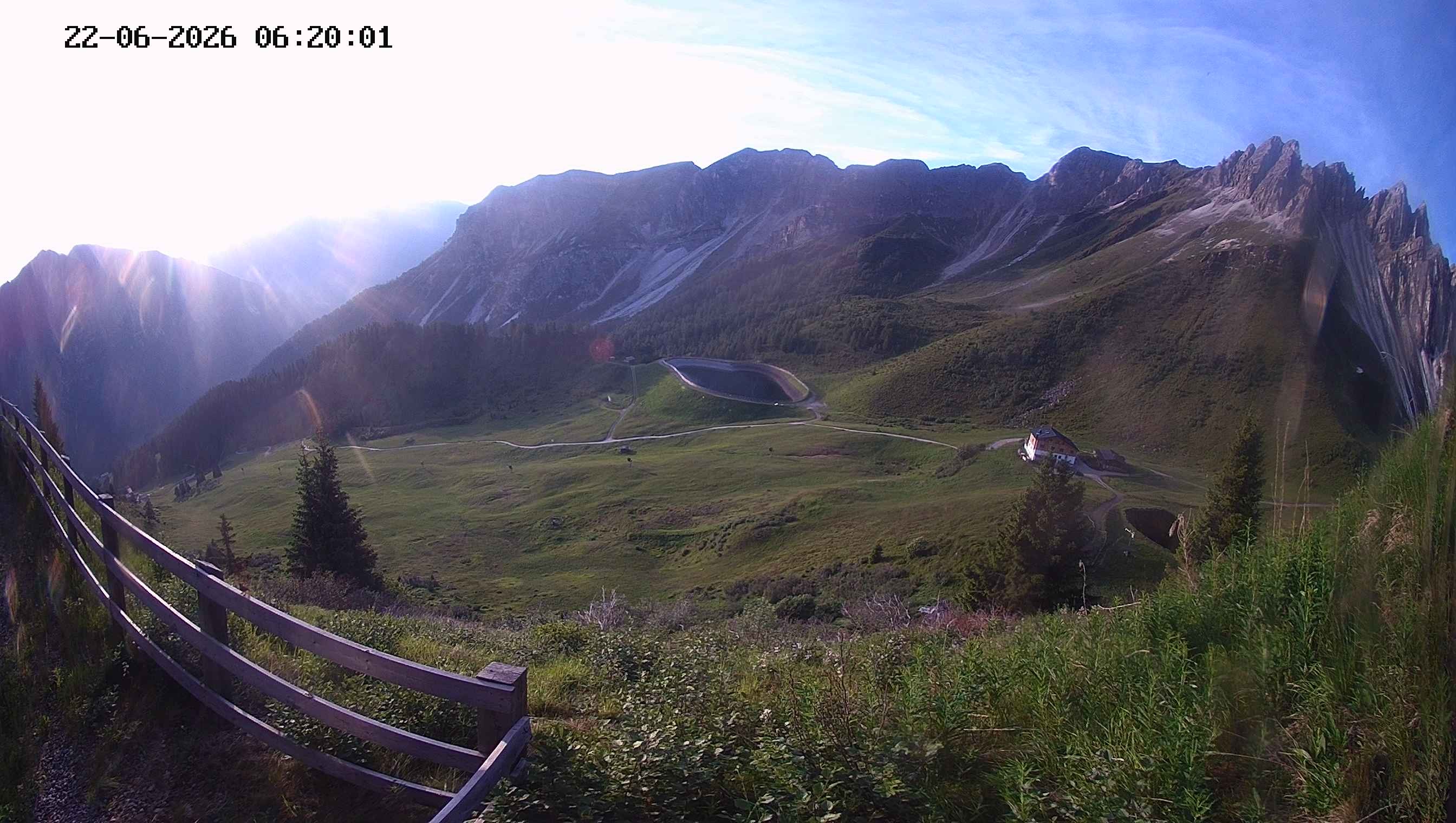 Archiv Foto Webcam Ladurns - Edelweißhütte