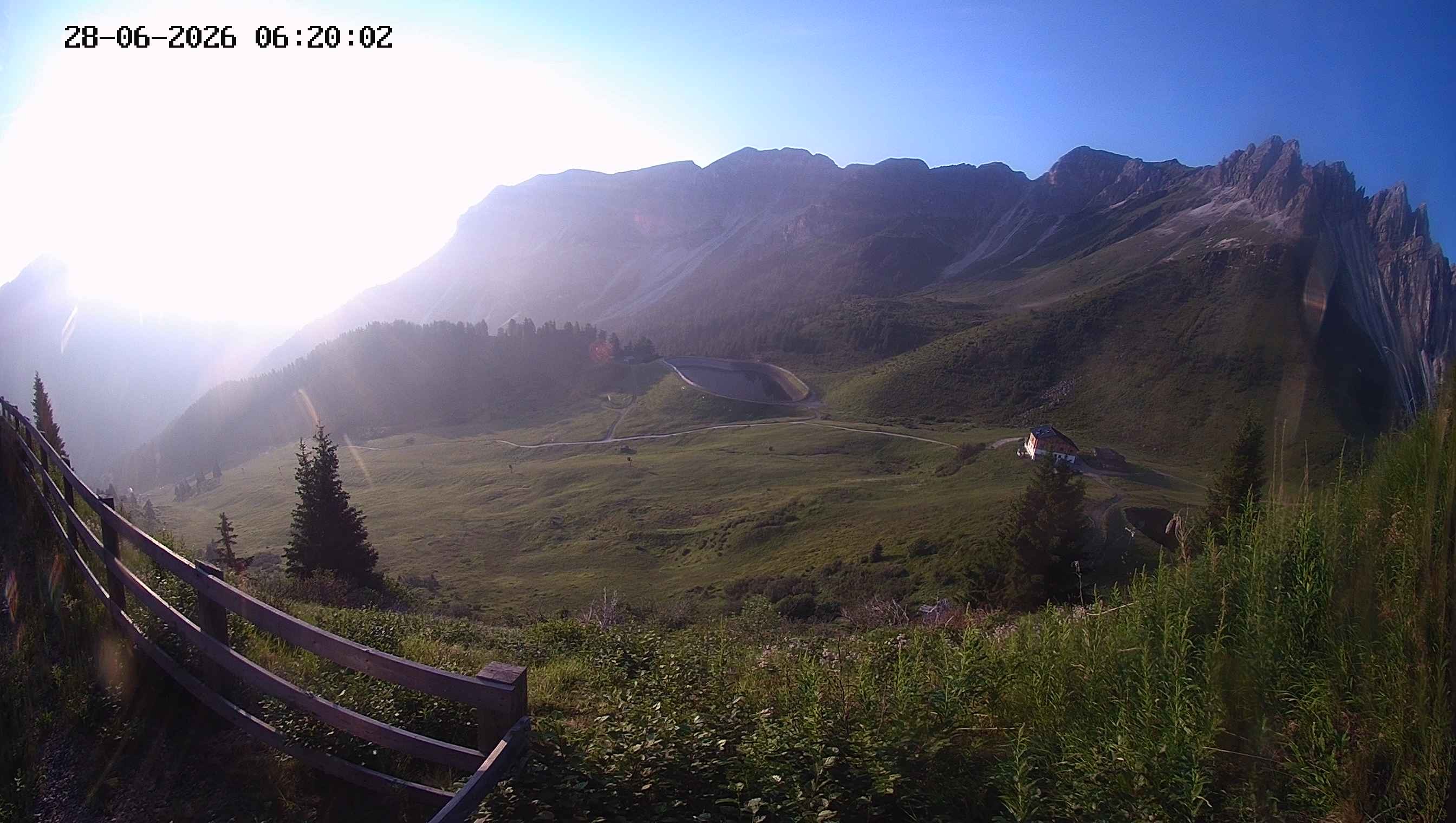 Archiv Foto Webcam Ladurns - Edelweißhütte