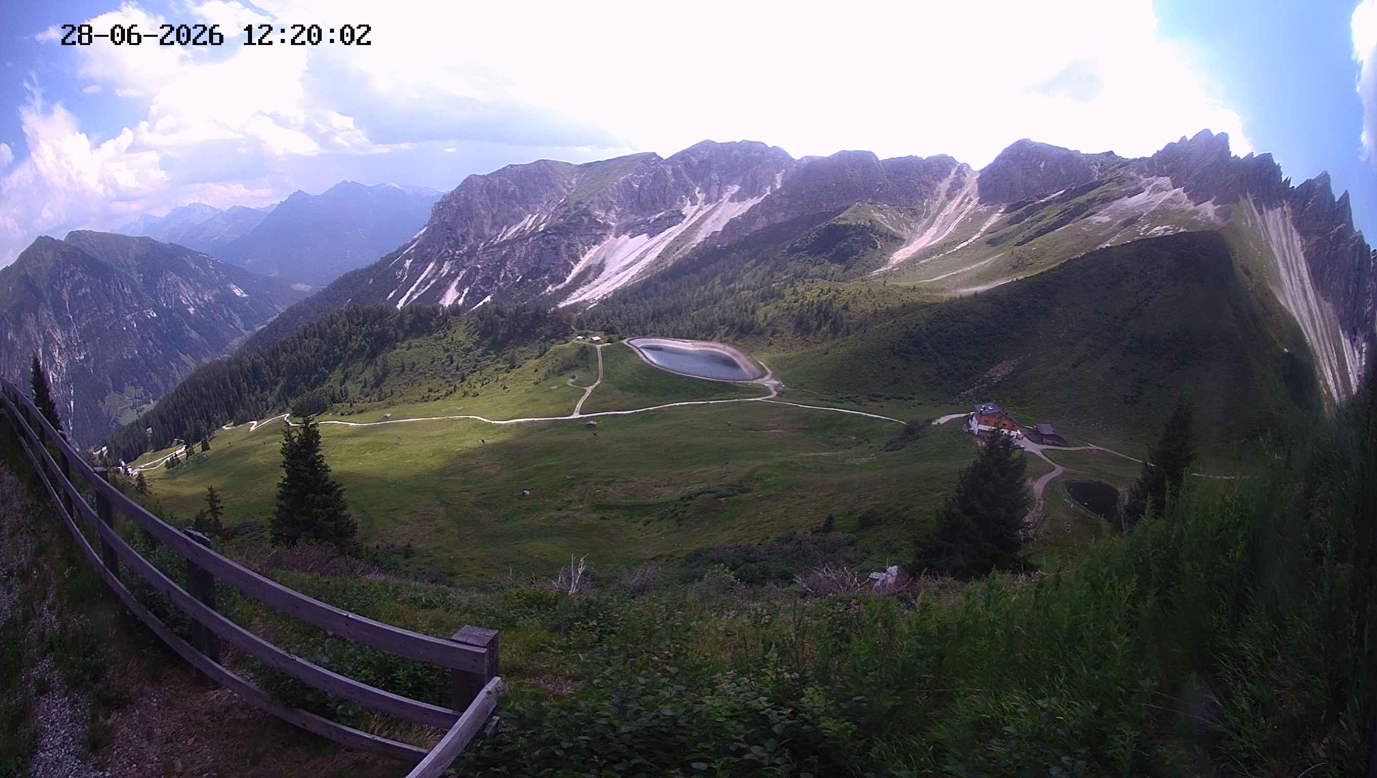 Archiv Foto Webcam Ladurns - Edelweißhütte