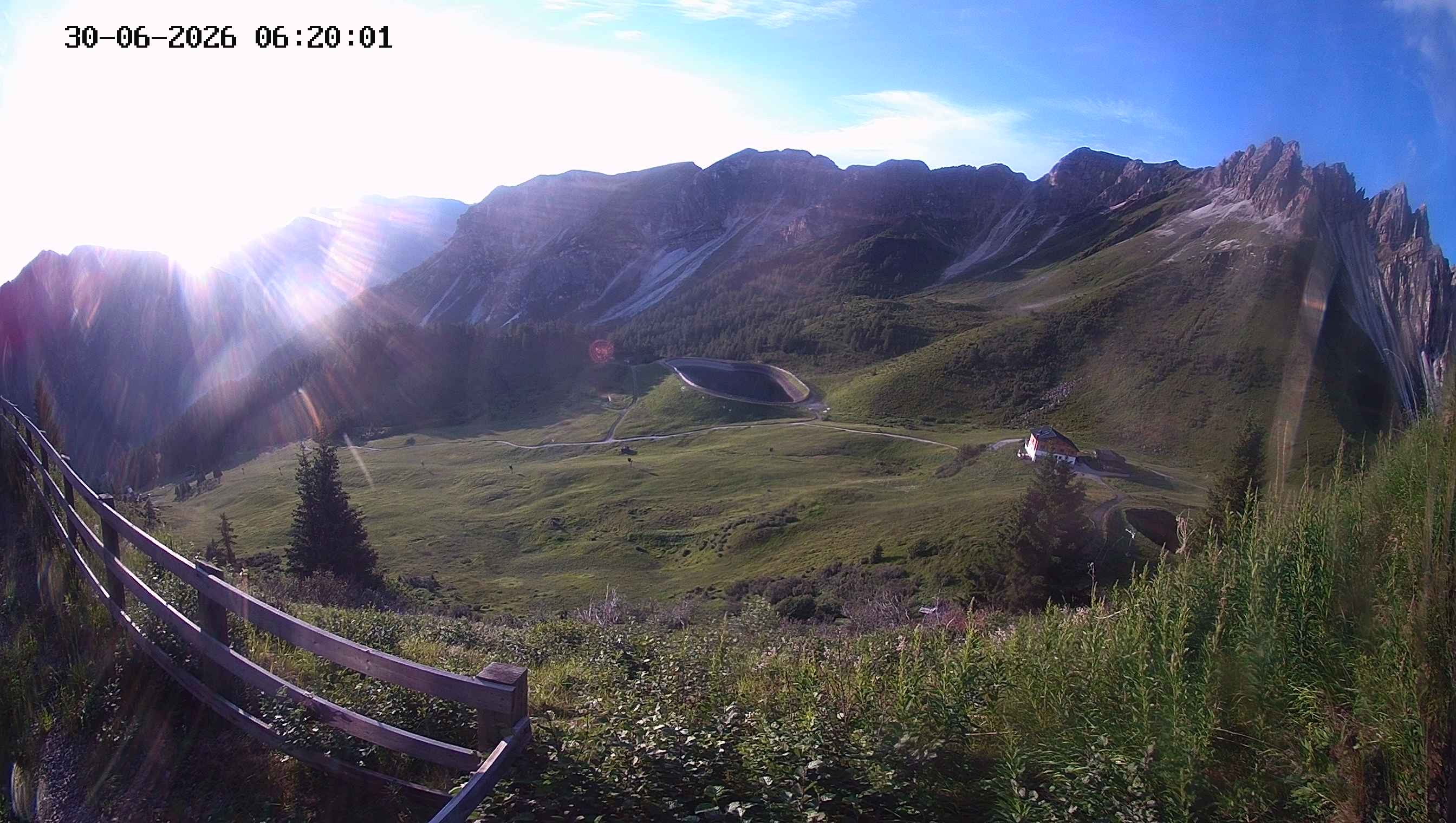 Archived image Webcam Ladurns - Malga Edelweis