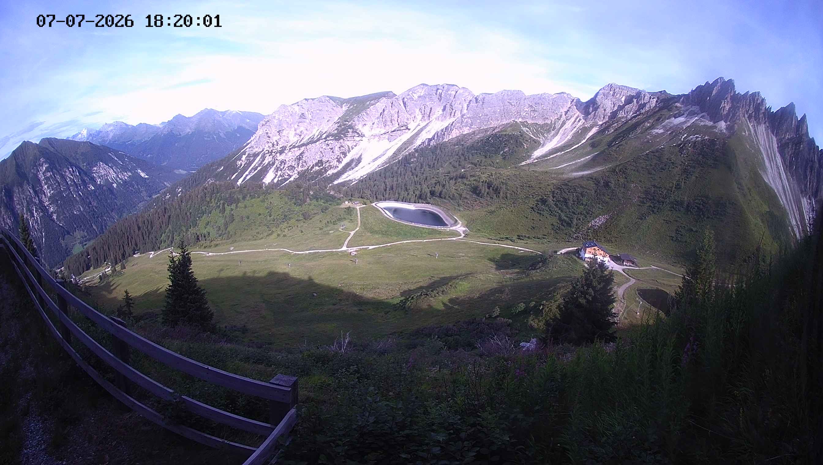 Archived image Webcam Ladurns - Malga Edelweis