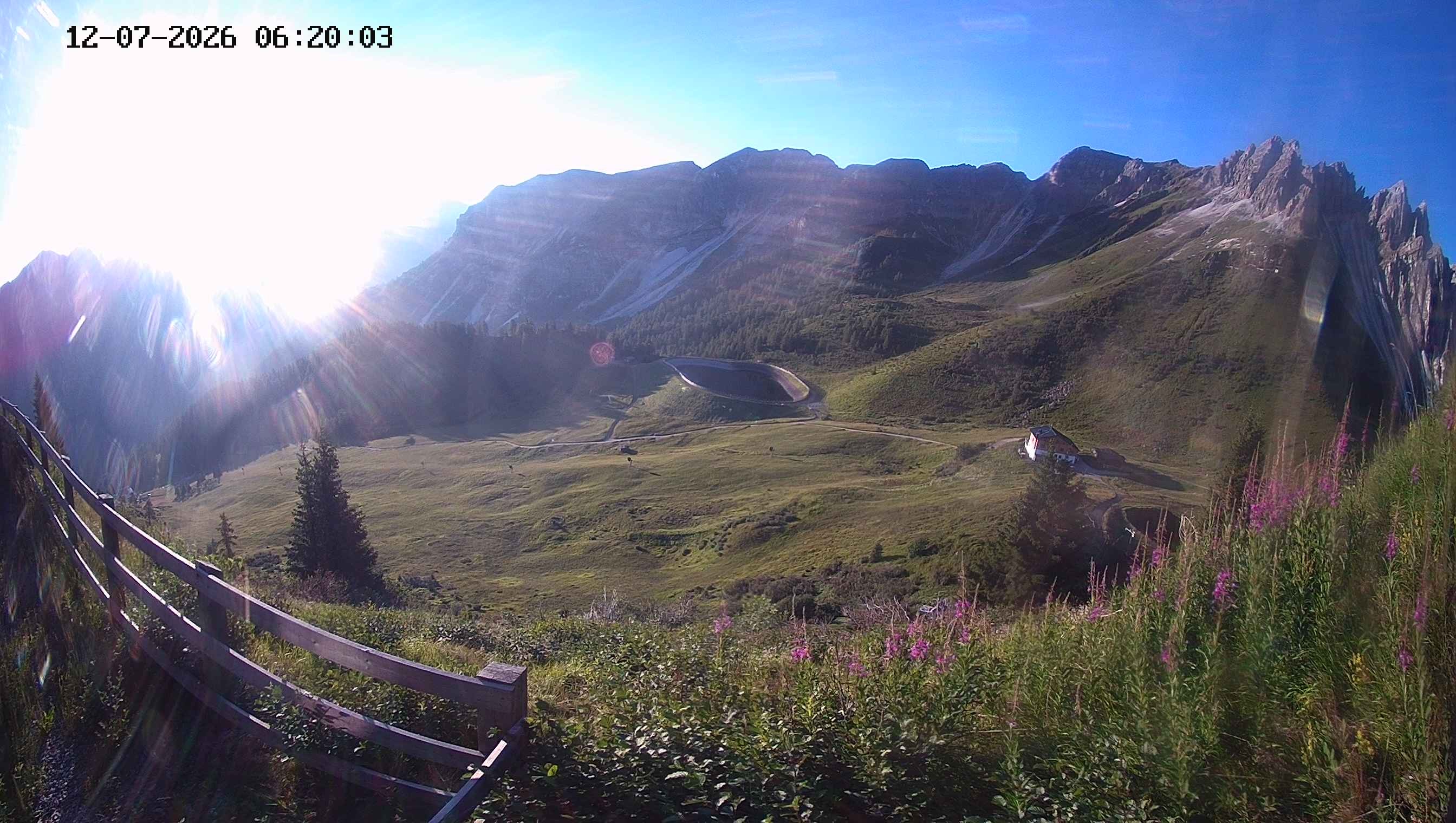 Archived image Webcam Ladurns - Malga Edelweis