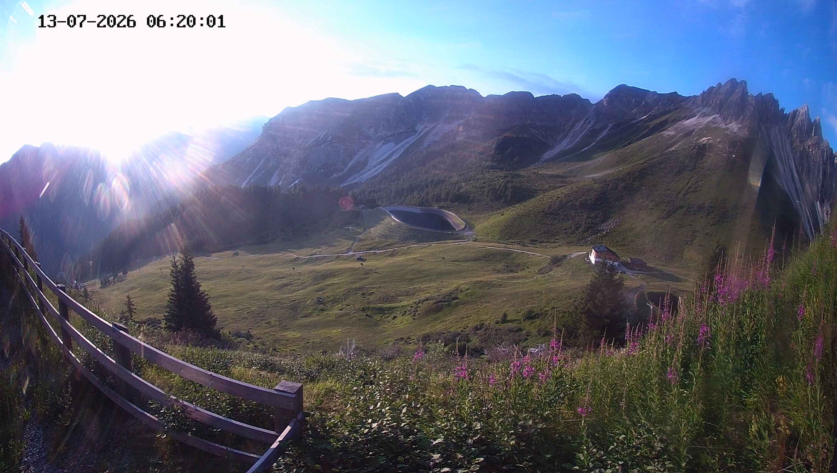 Archived image Webcam Ladurns - Malga Edelweis