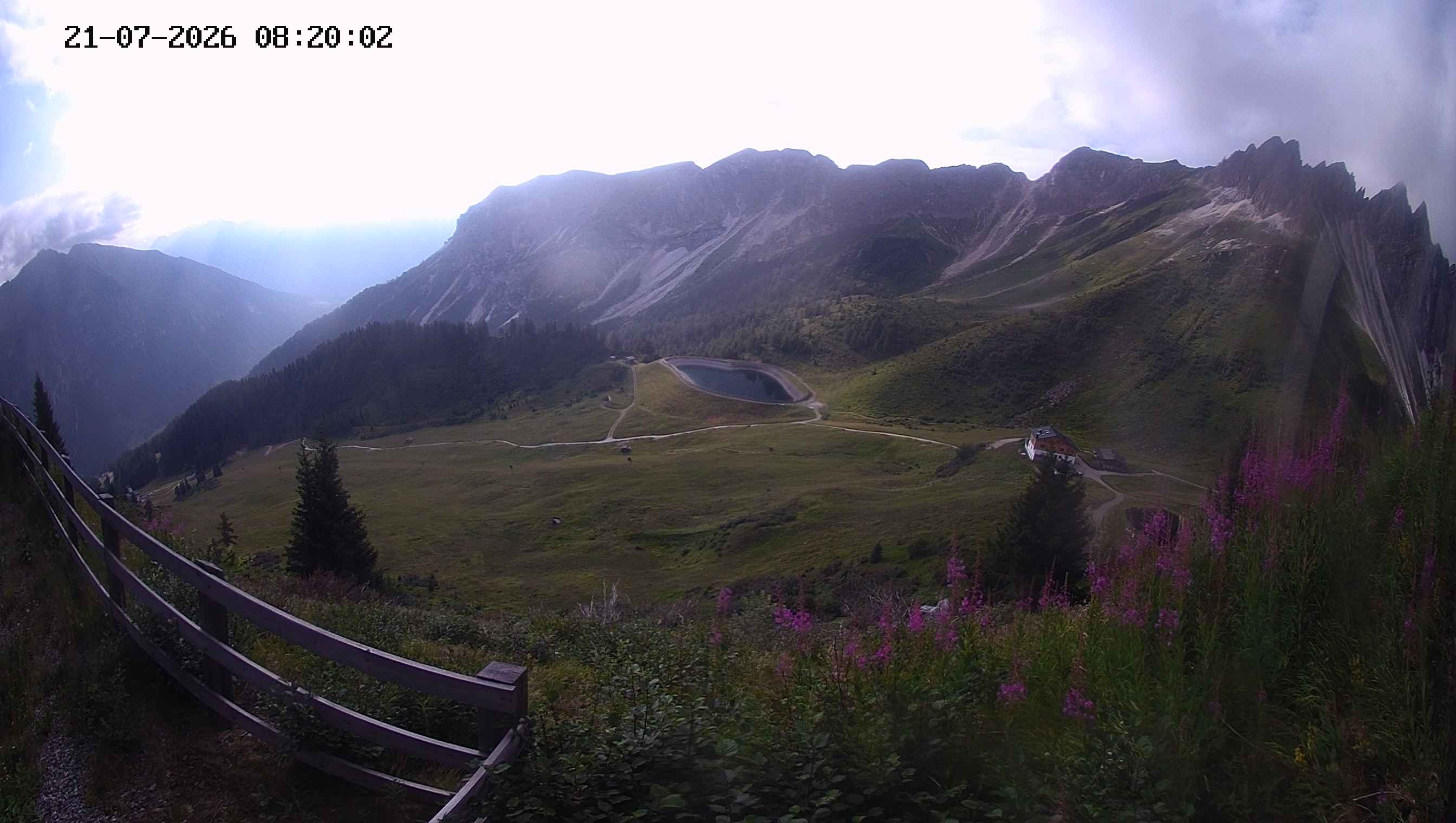 Archiv Foto Webcam Ladurns - Edelweißhütte