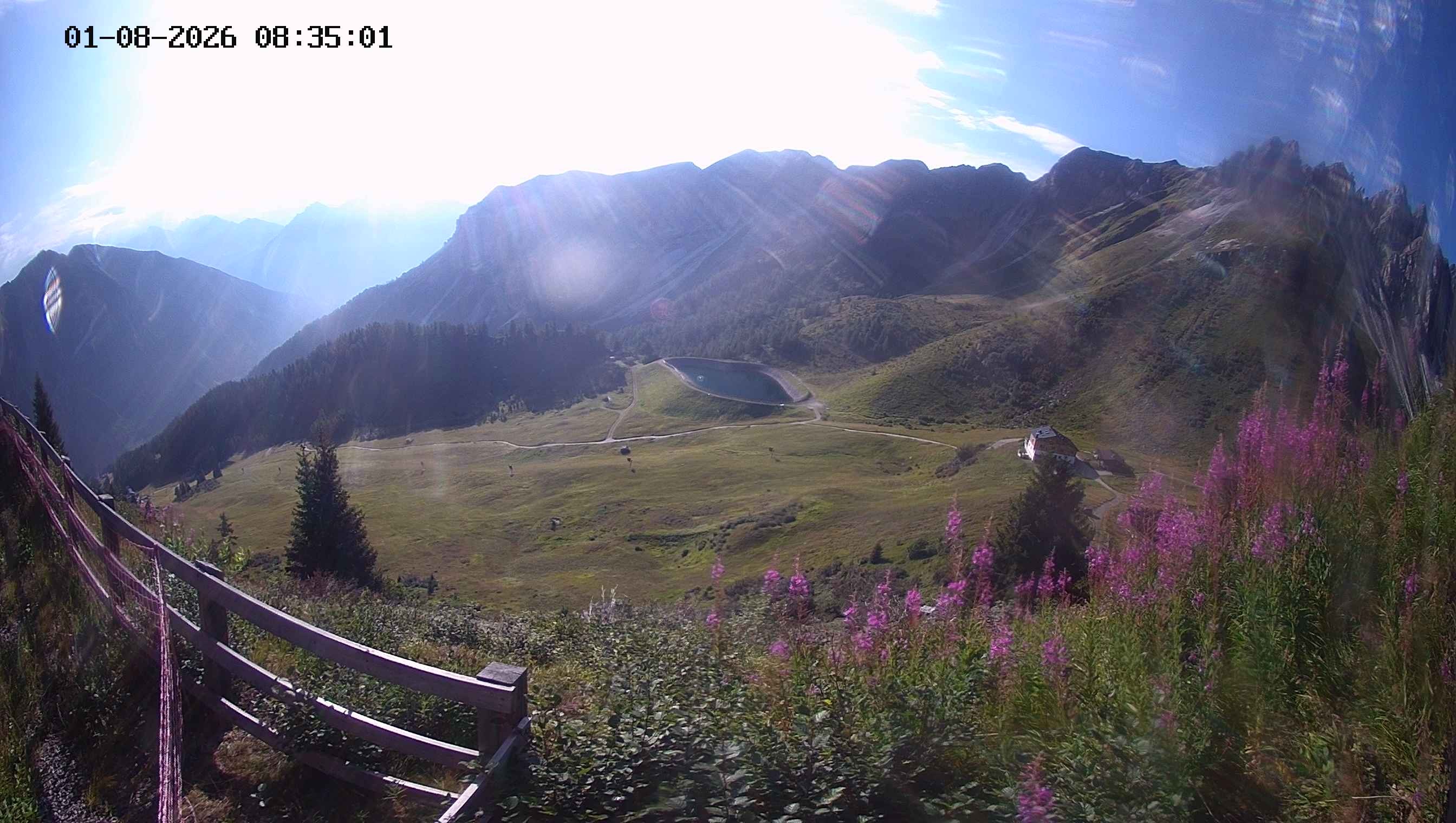 Archiv Foto Webcam Ladurns - Edelweißhütte