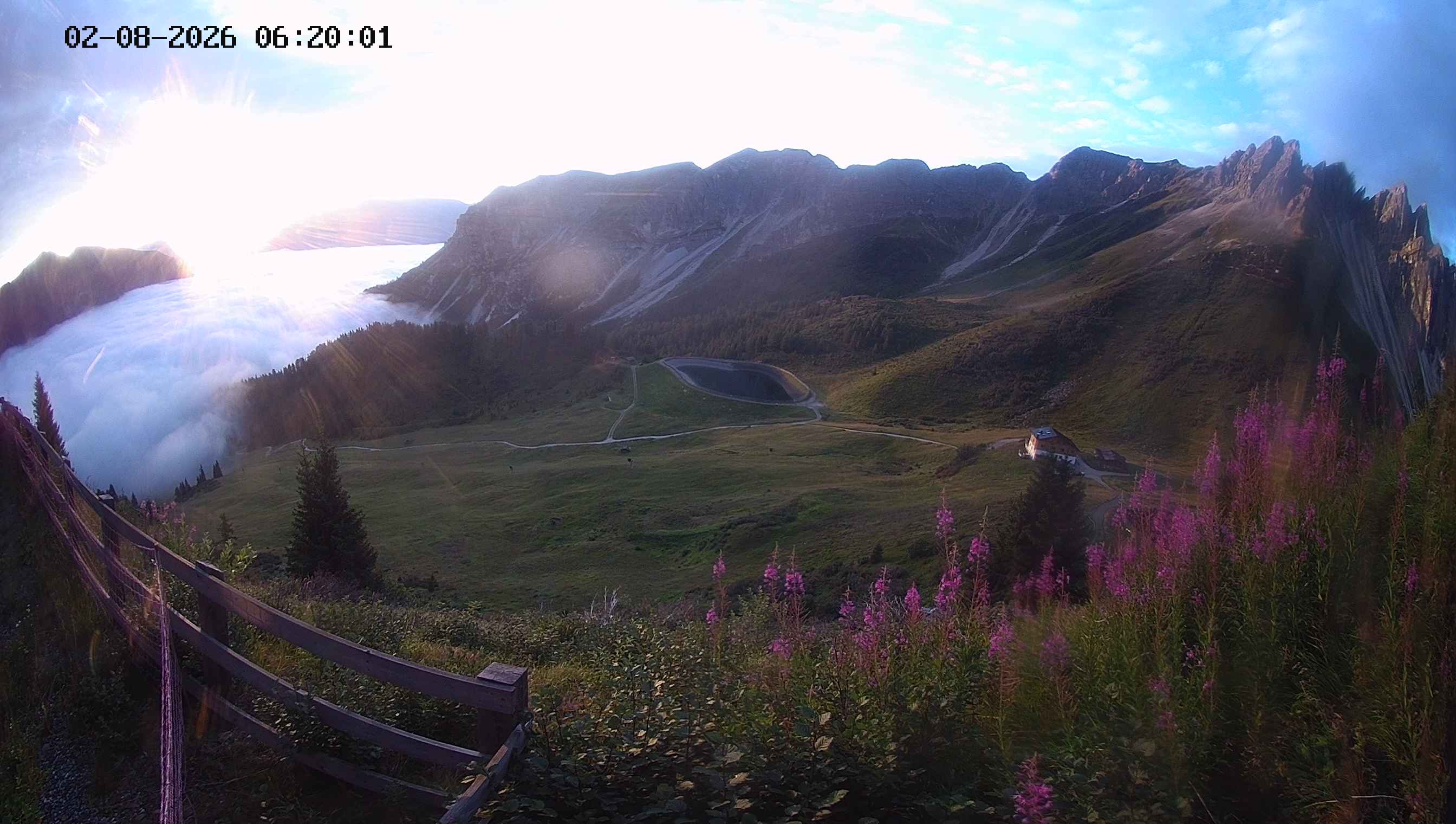 Archived image Webcam Ladurns - Malga Edelweis