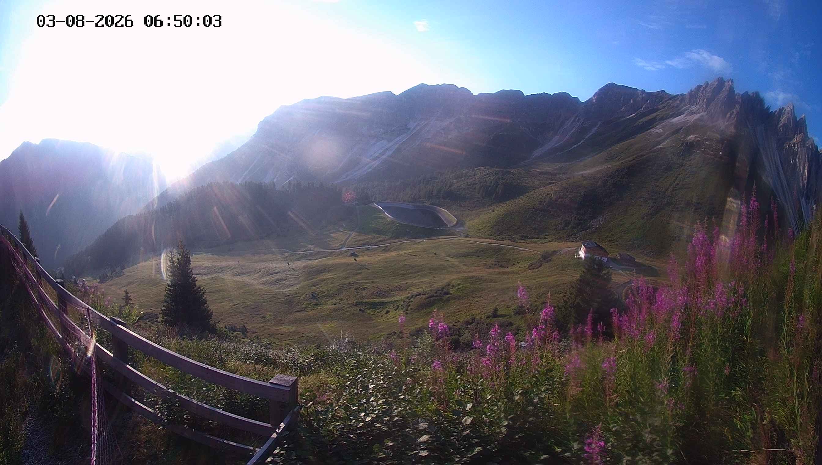 Archived image Webcam Ladurns - Malga Edelweis