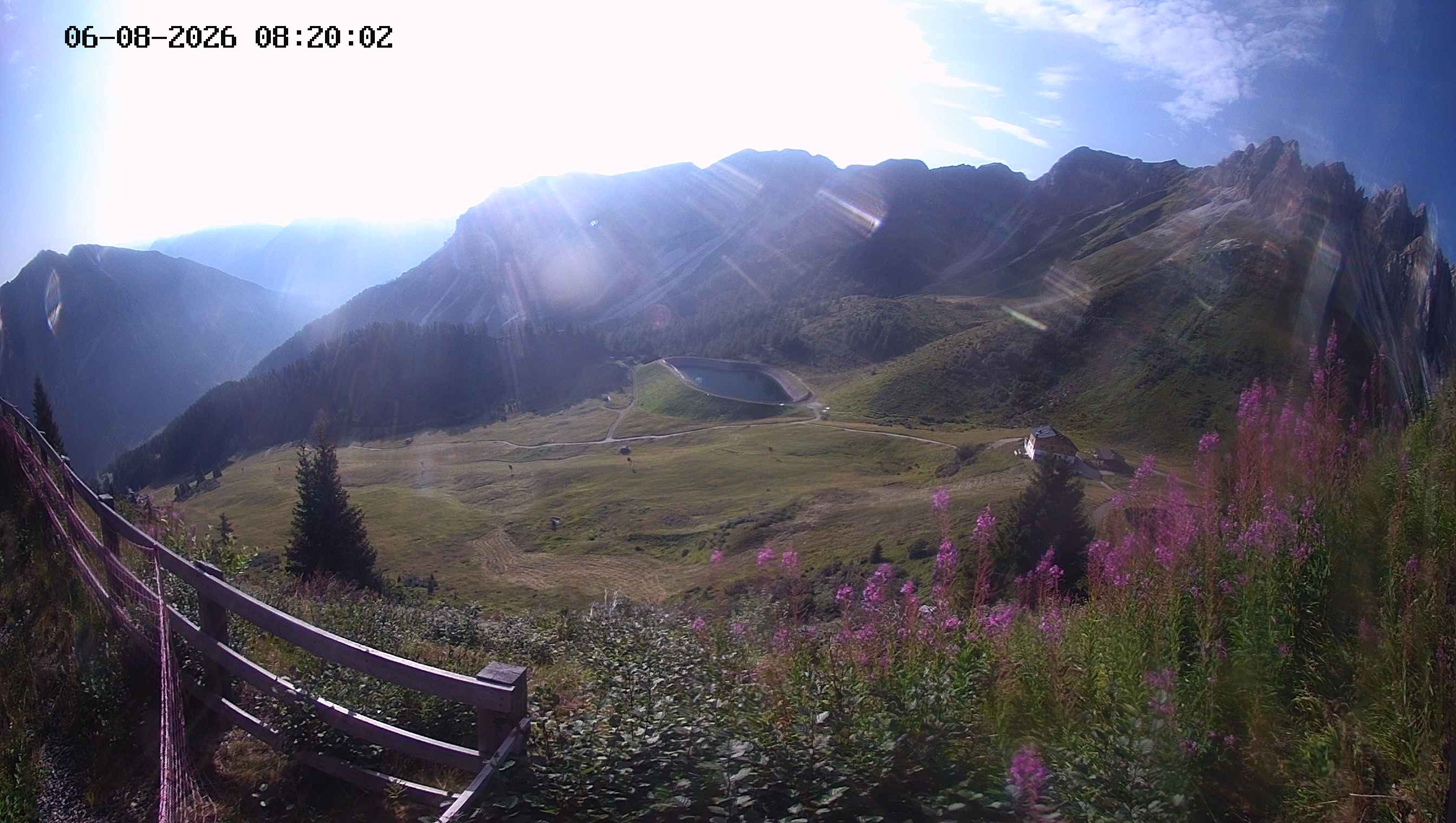 Archiv Foto Webcam Ladurns - Edelweißhütte