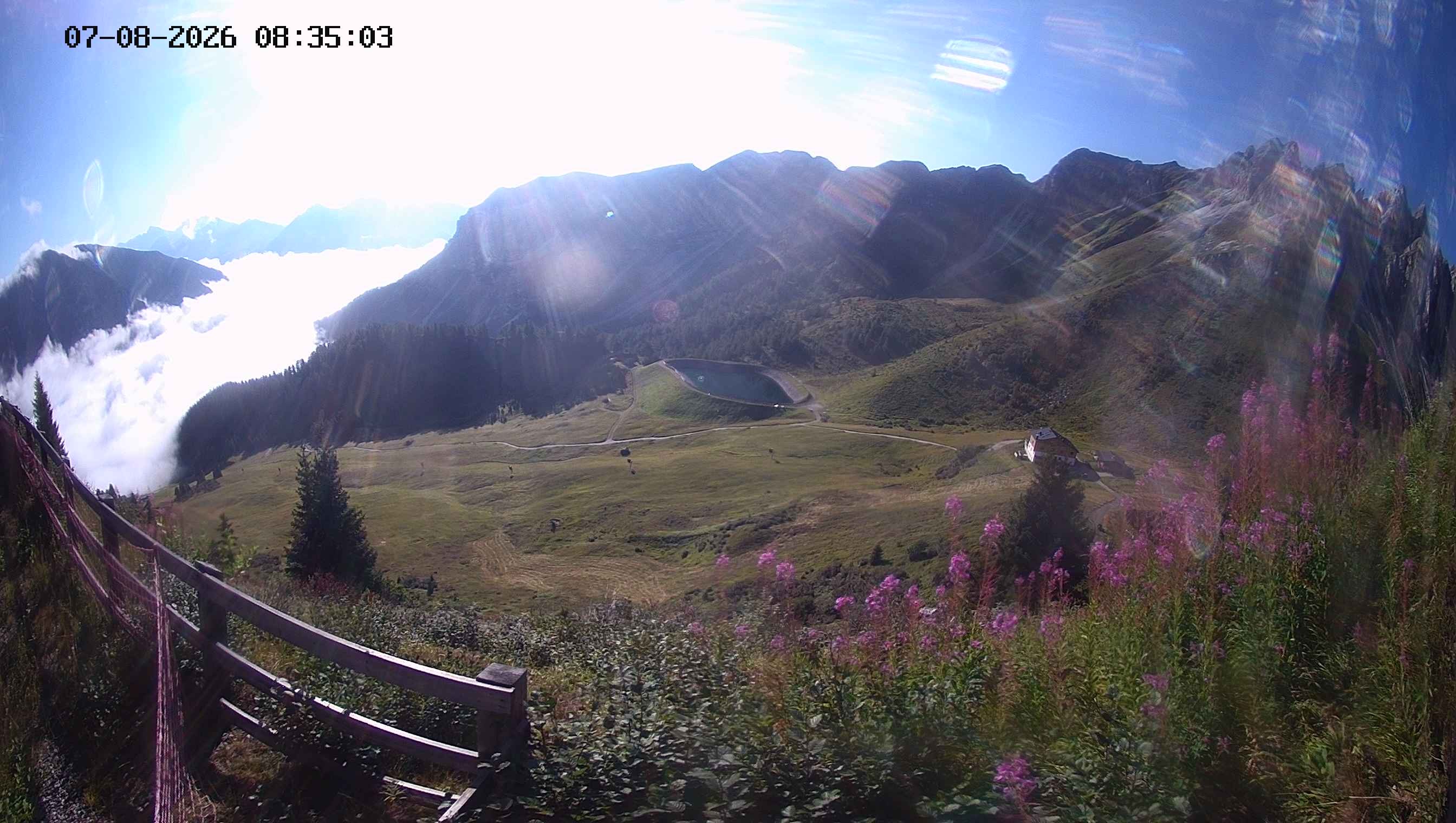 Archiv Foto Webcam Ladurns - Edelweißhütte