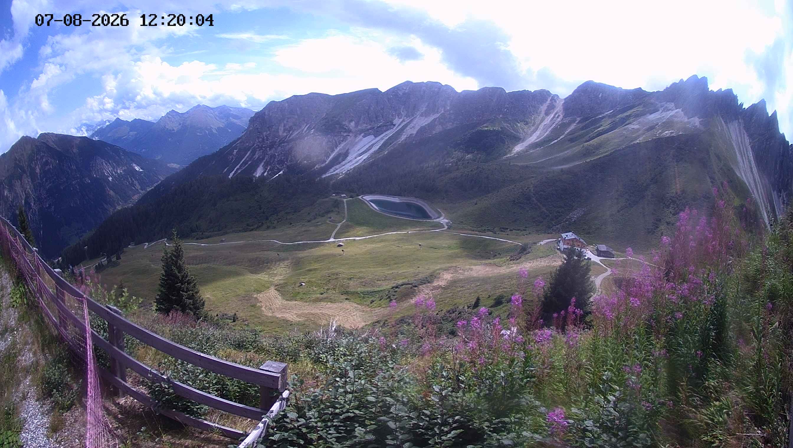 Archiv Foto Webcam Ladurns - Edelweißhütte