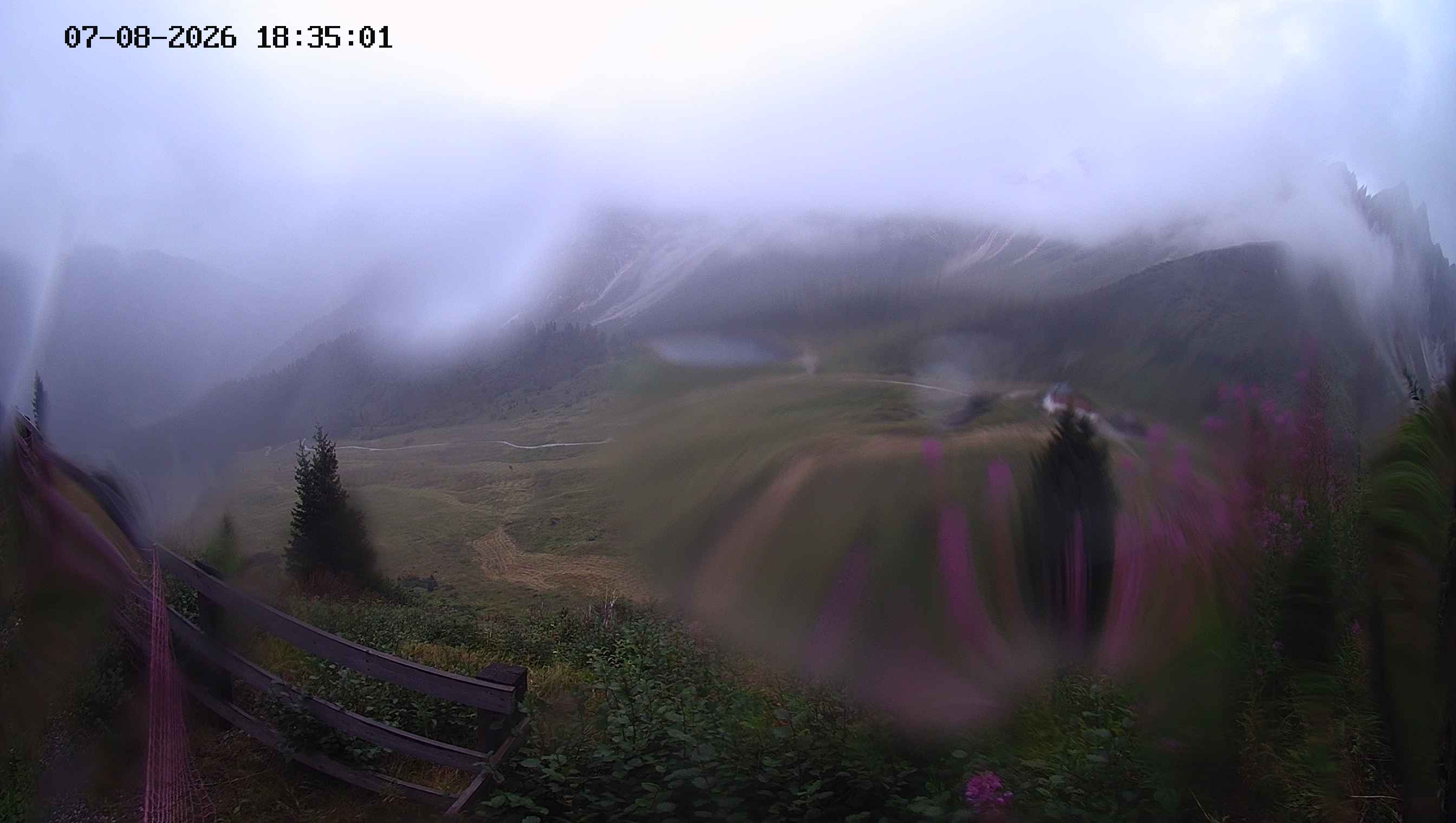 Archiv Foto Webcam Ladurns - Edelweißhütte