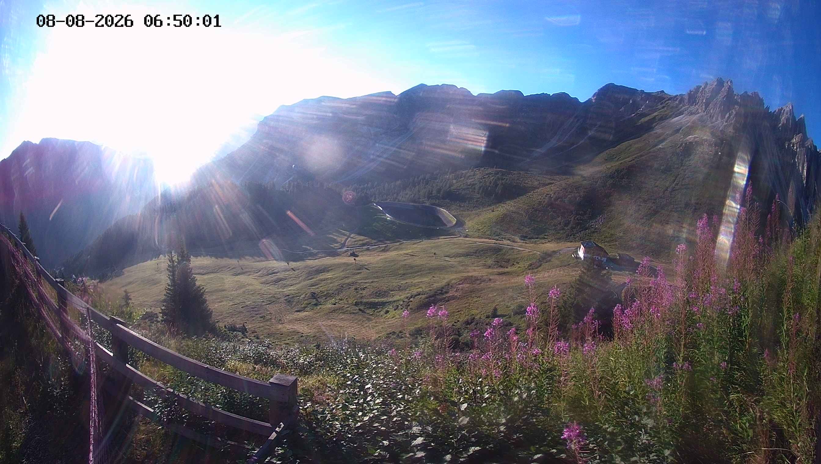 Archiv Foto Webcam Ladurns - Edelweißhütte