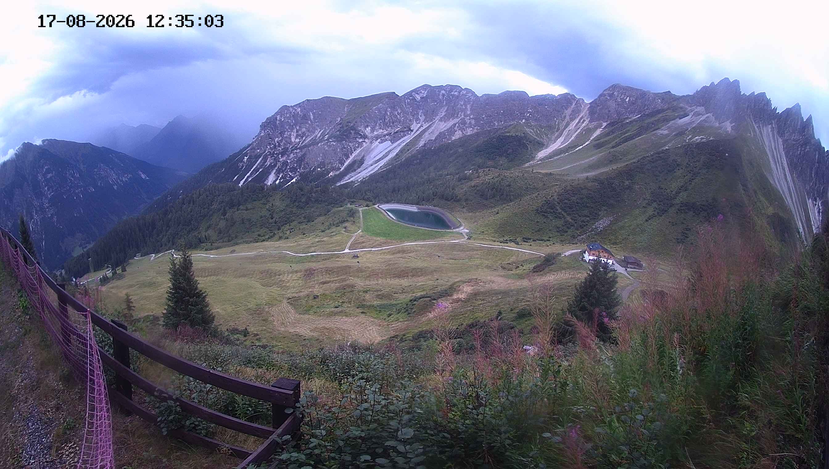 Archiv Foto Webcam Ladurns - Edelweißhütte