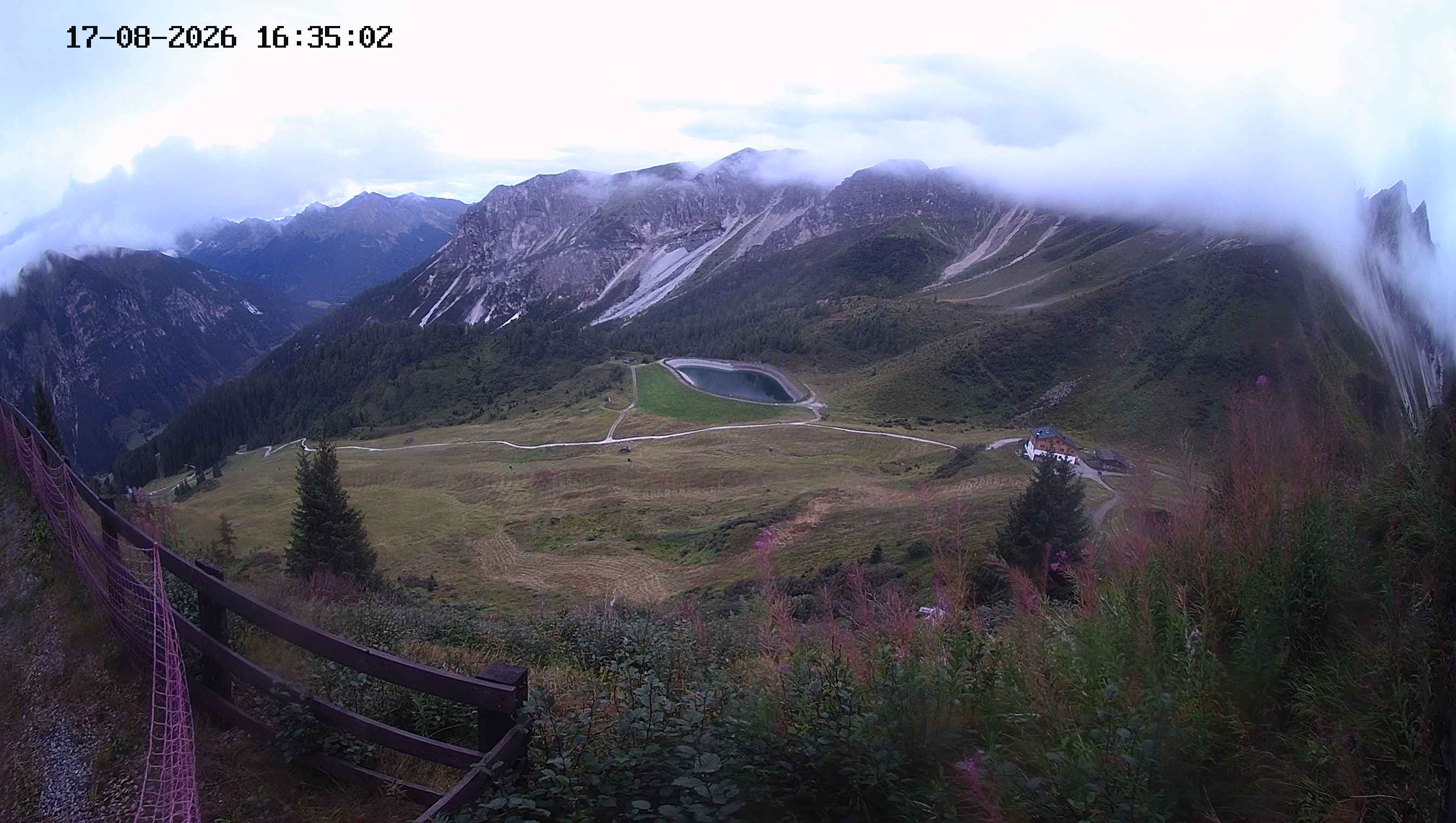 Archiv Foto Webcam Ladurns - Edelweißhütte