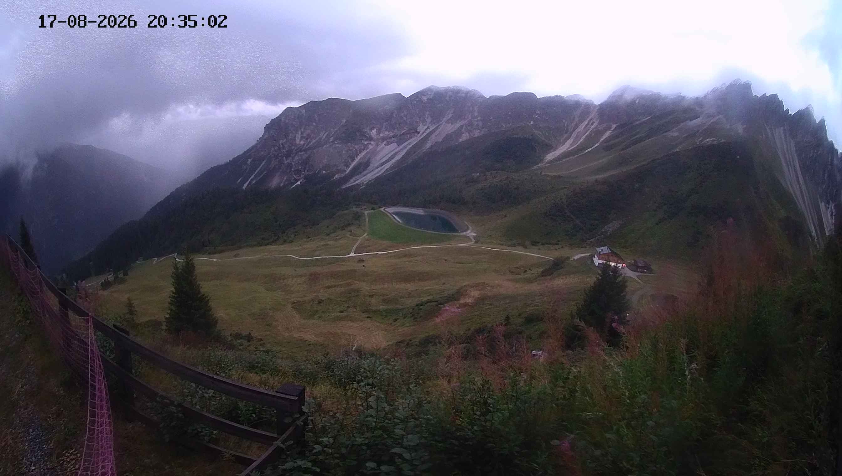 Archiv Foto Webcam Ladurns - Edelweißhütte