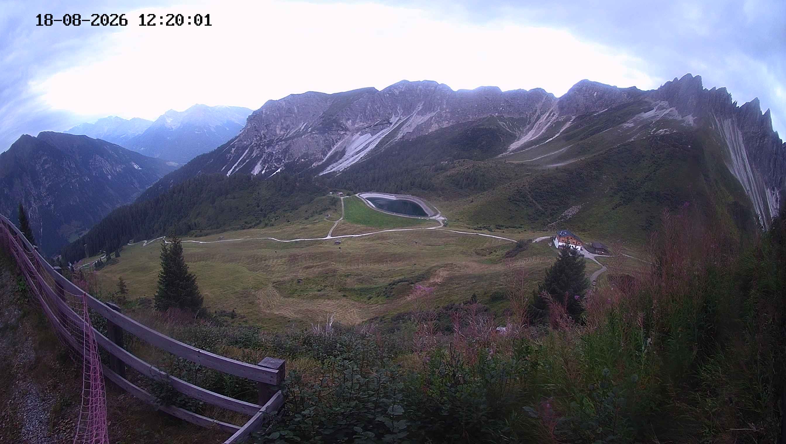Archiv Foto Webcam Ladurns - Edelweißhütte