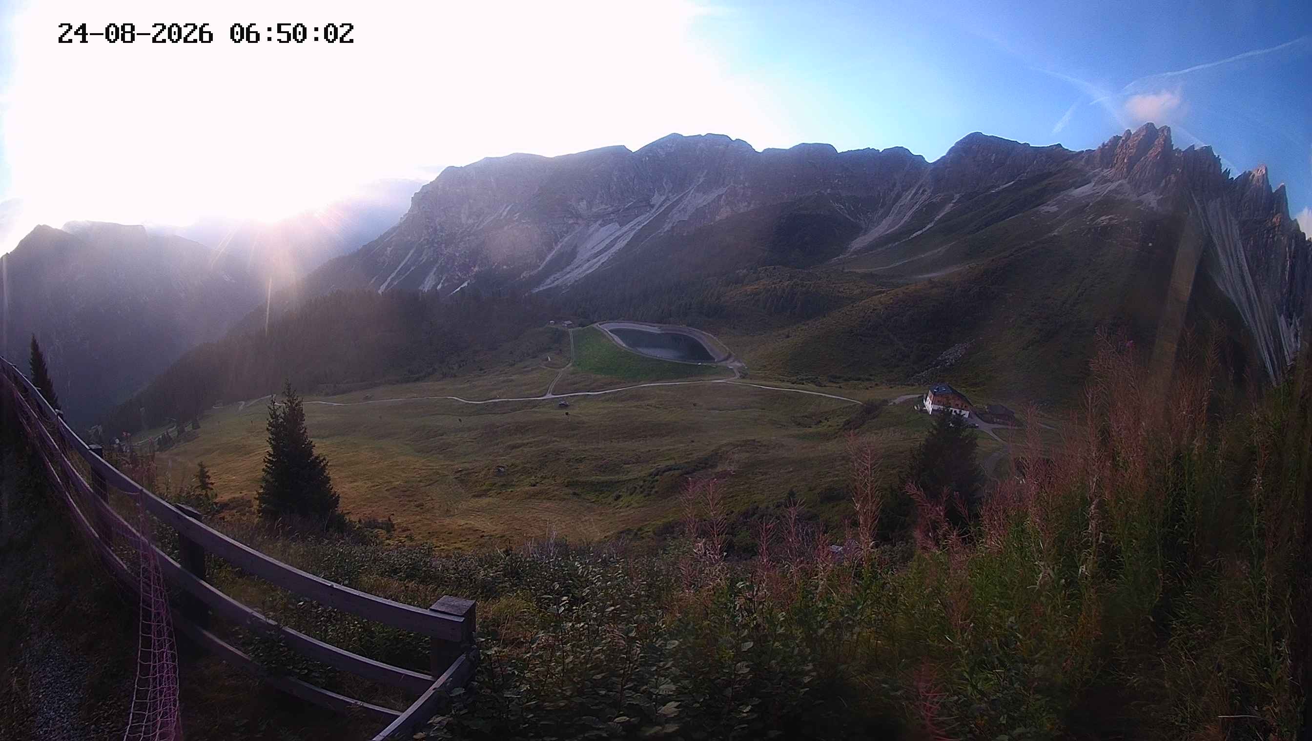 Archiv Foto Webcam Ladurns - Edelweißhütte