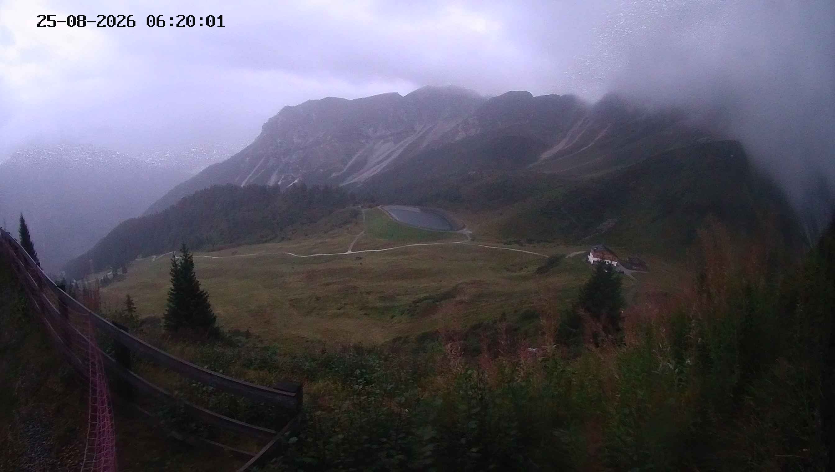 Archiv Foto Webcam Ladurns - Edelweißhütte