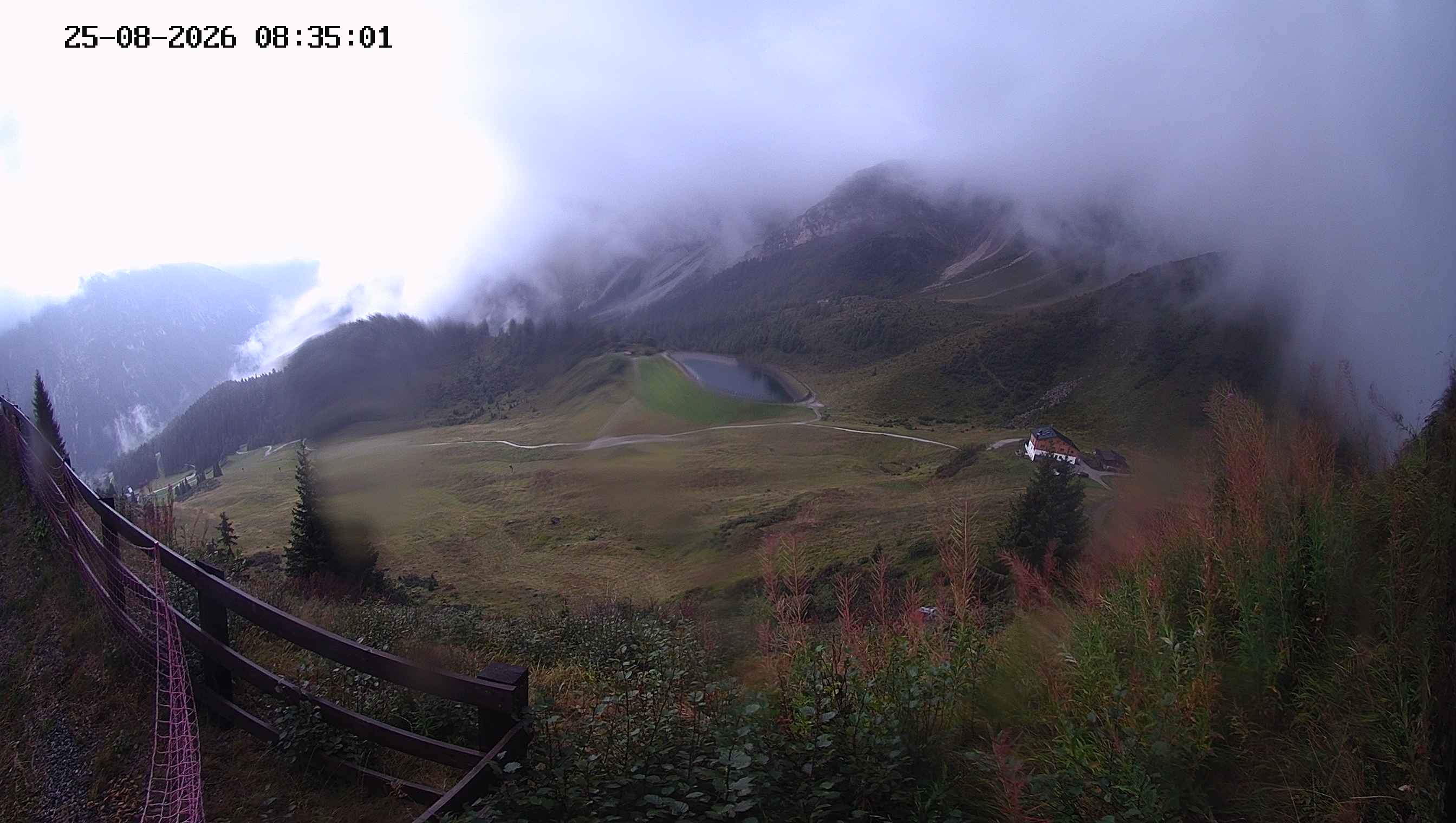 Archiv Foto Webcam Ladurns - Edelweißhütte