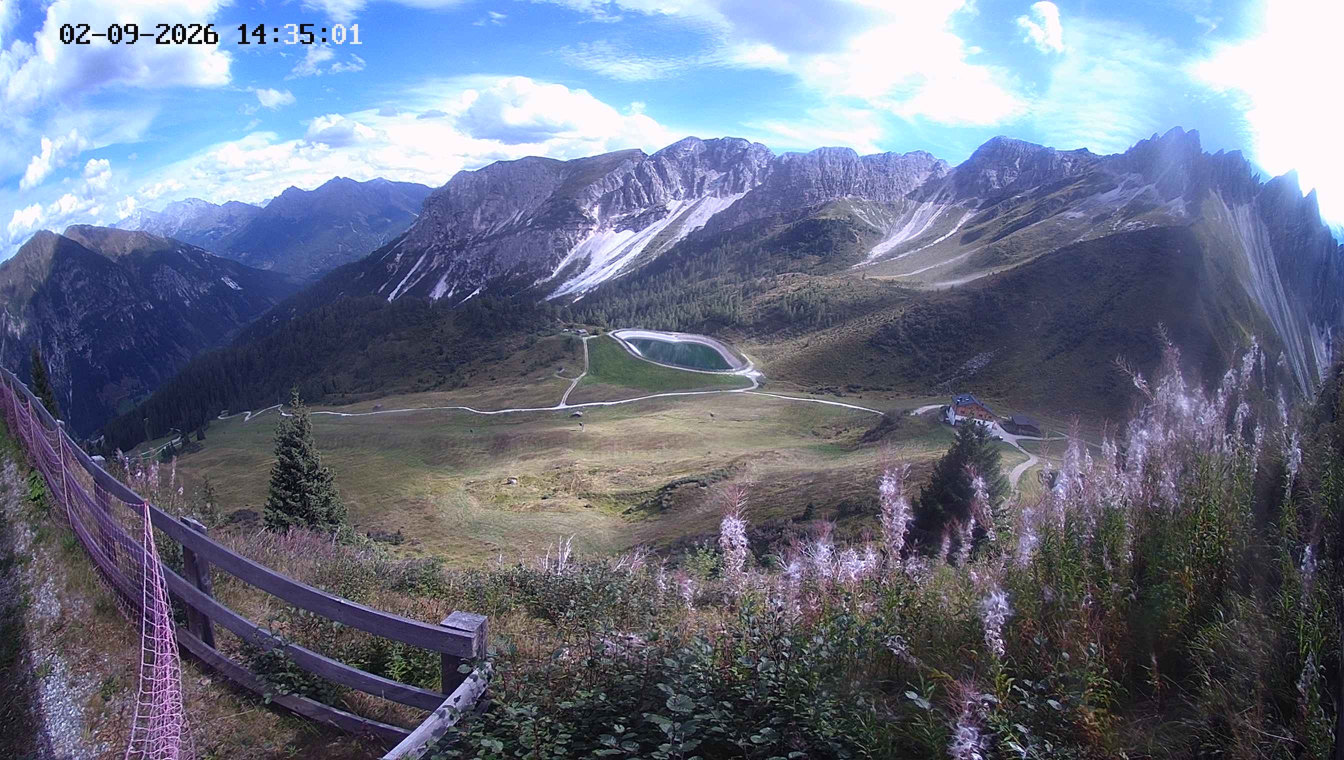 Archiv Foto Webcam Ladurns - Edelweißhütte