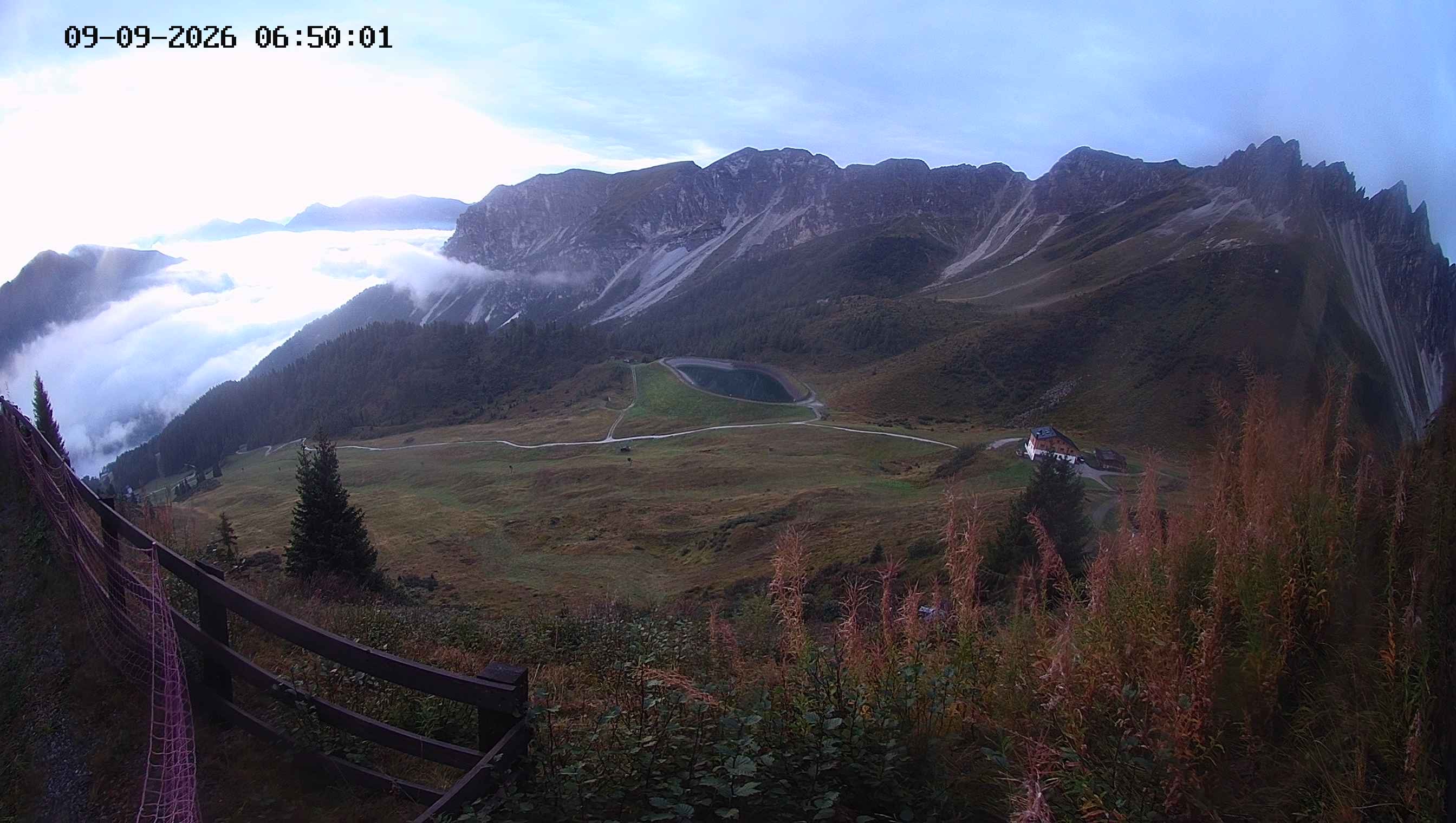 Archiv Foto Webcam Ladurns - Edelweißhütte