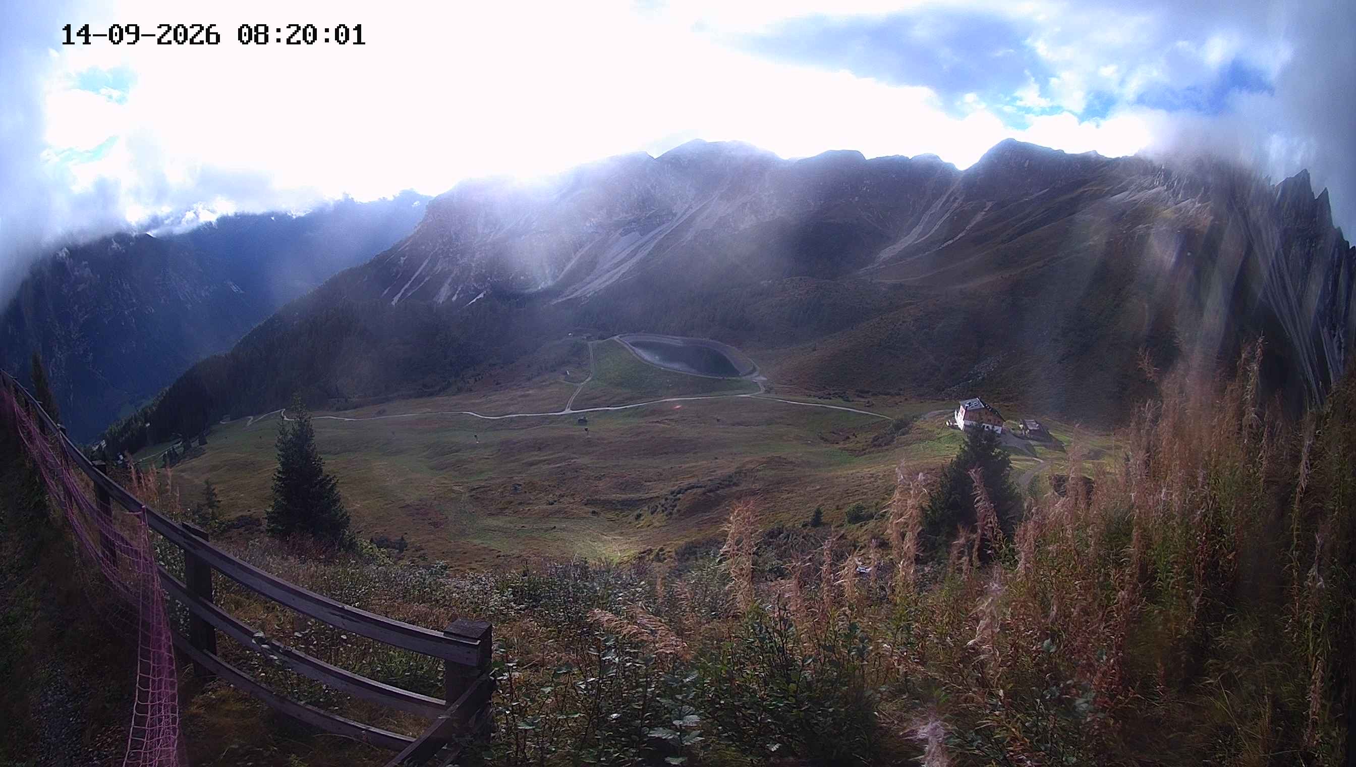 Archiv Foto Webcam Ladurns - Edelweißhütte