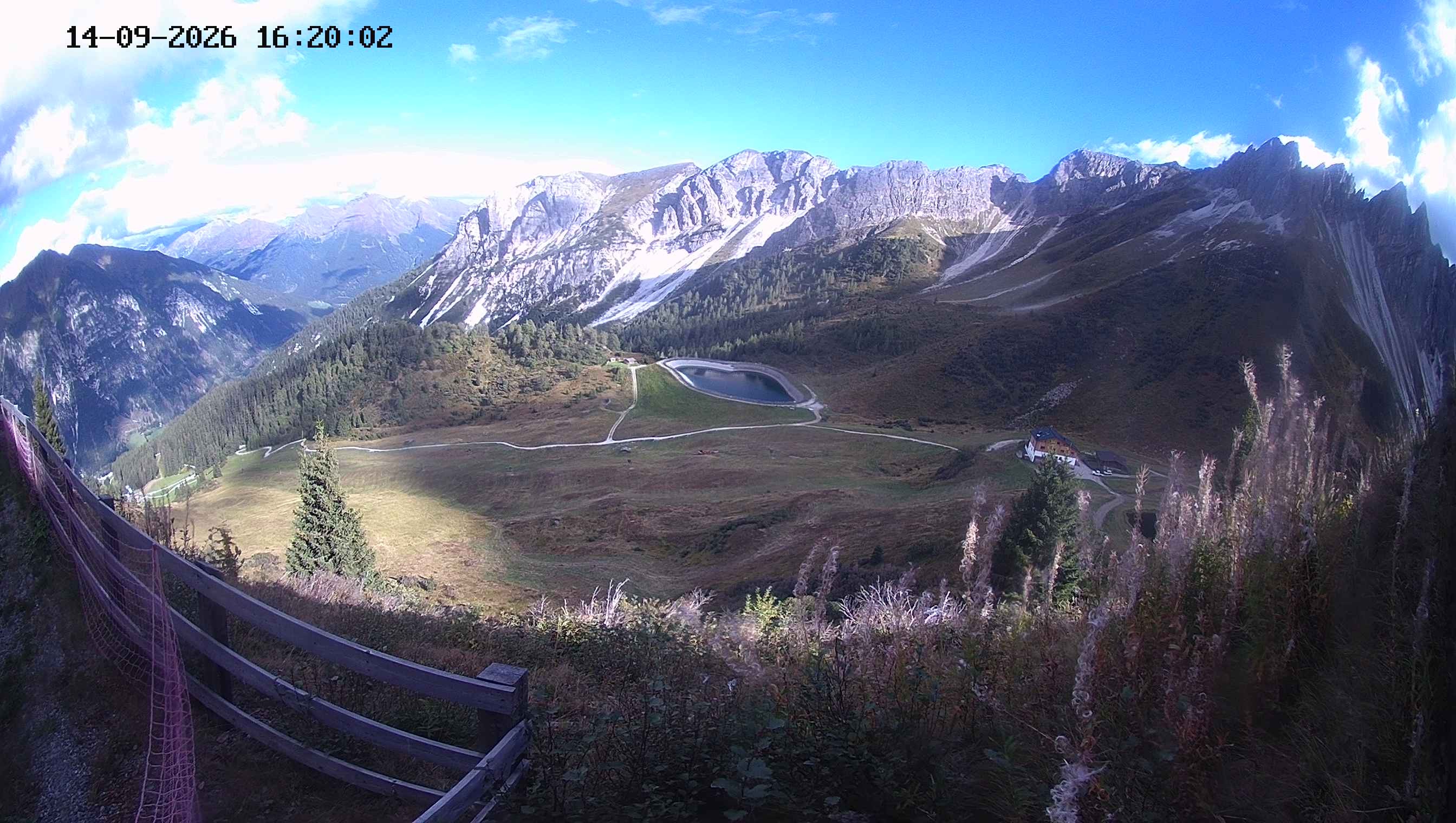 Archiv Foto Webcam Ladurns - Edelweißhütte