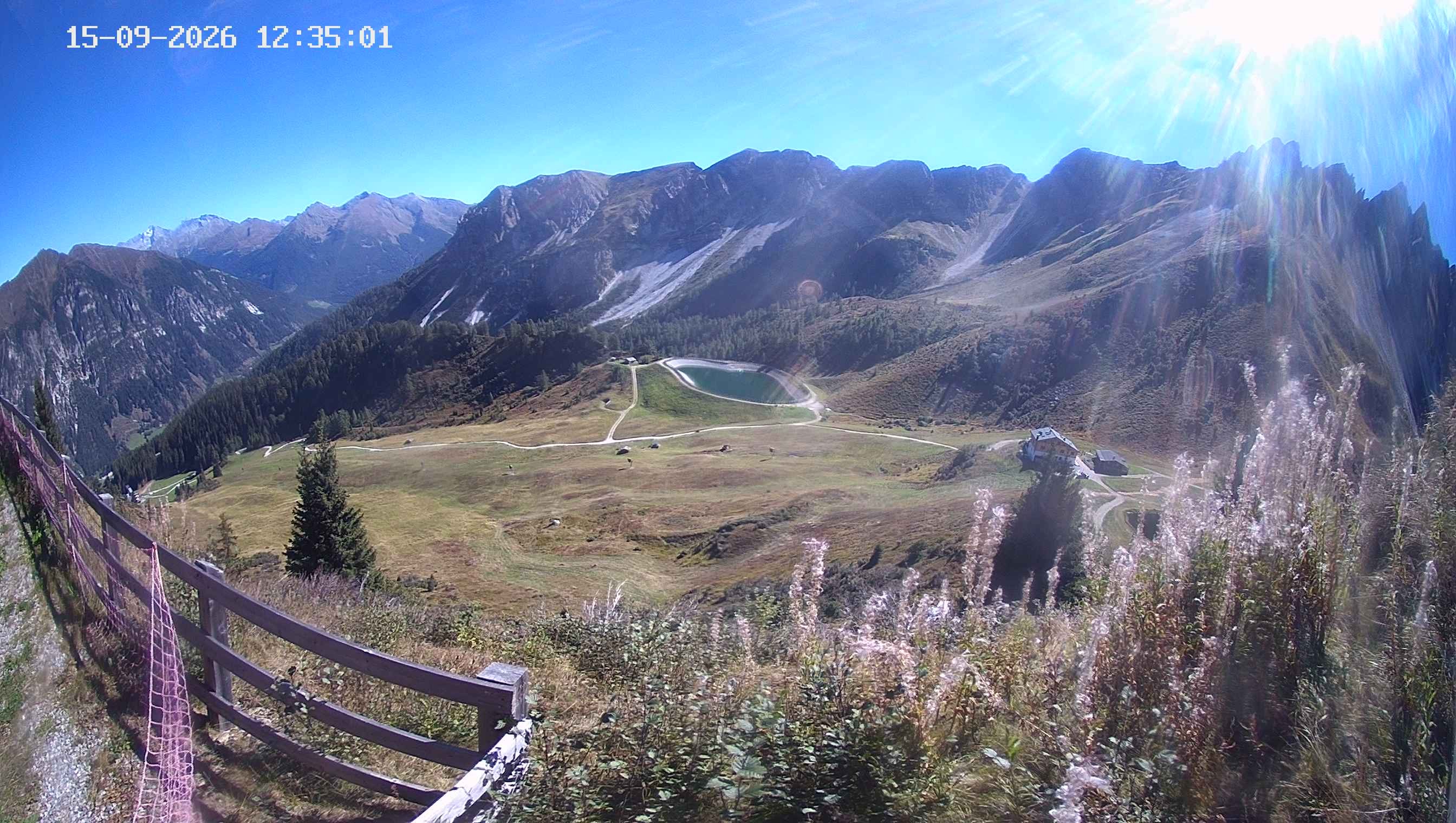 Archiv Foto Webcam Ladurns - Edelweißhütte