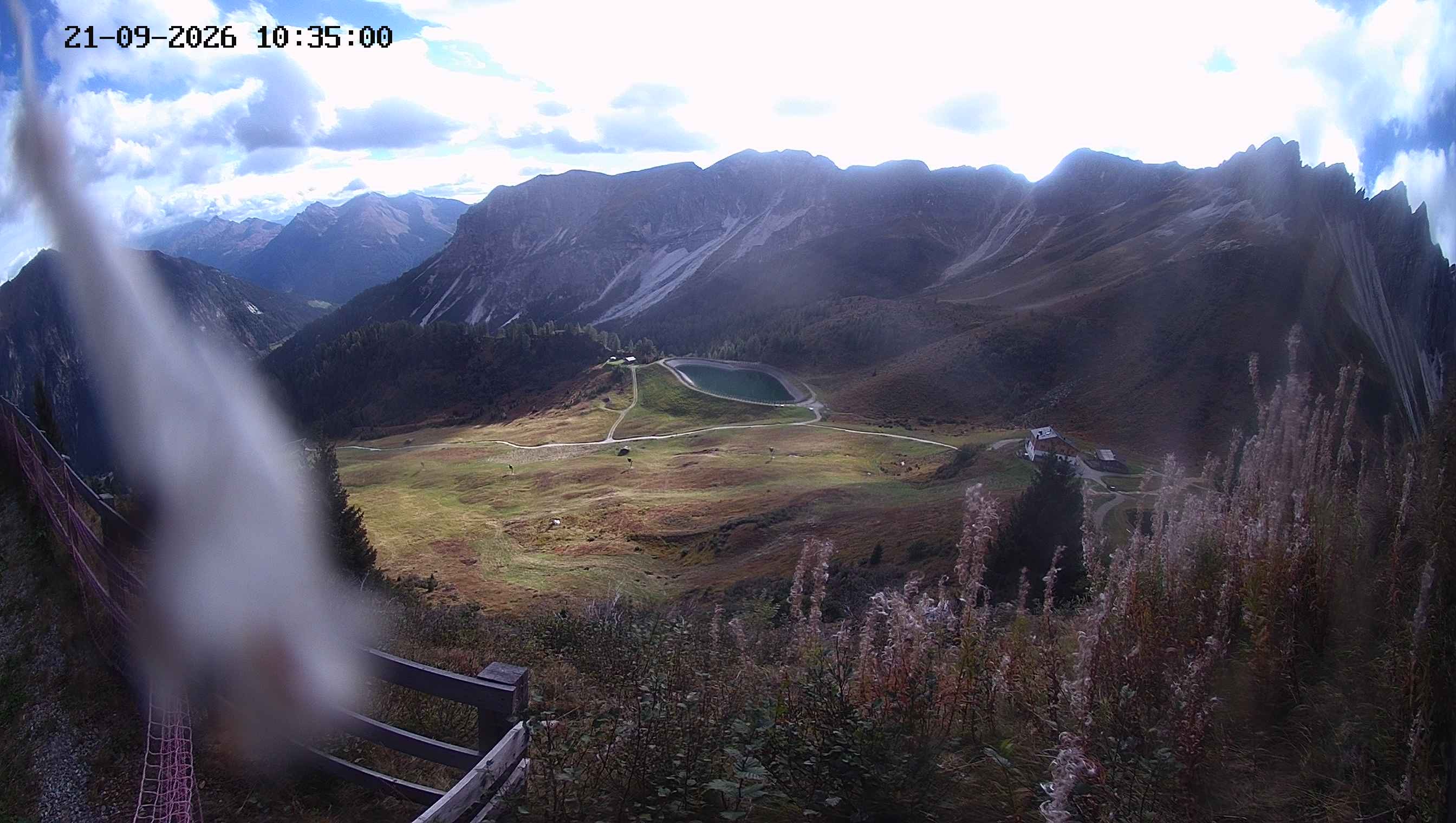 Archiv Foto Webcam Ladurns - Edelweißhütte