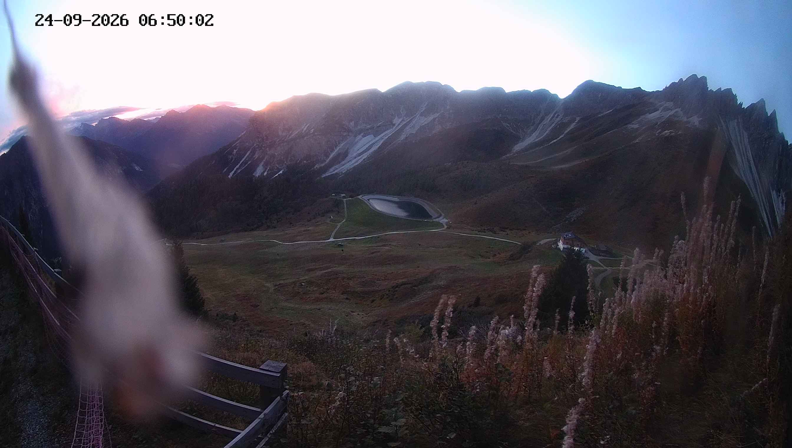 Archiv Foto Webcam Ladurns - Edelweißhütte