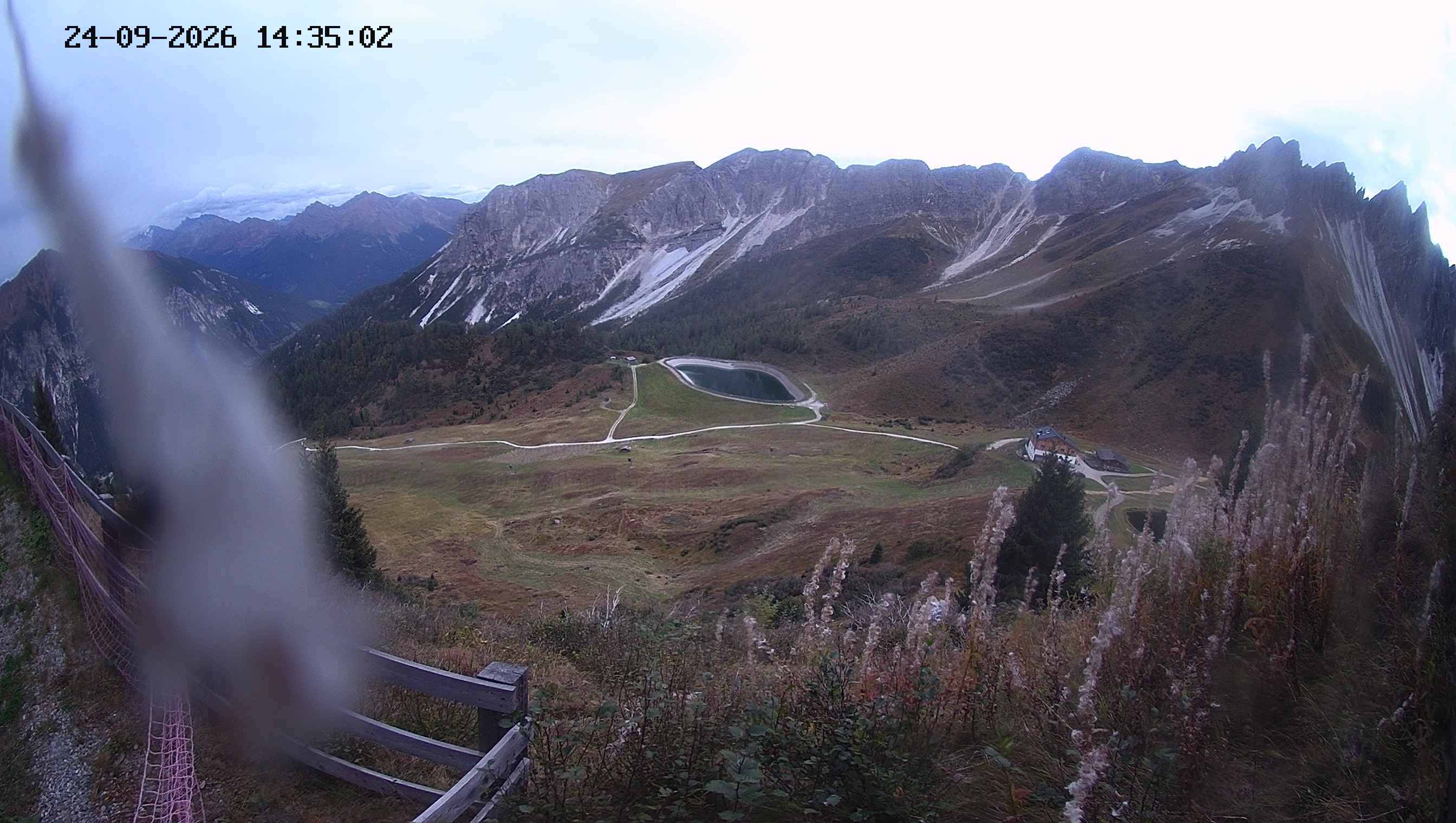Archiv Foto Webcam Ladurns - Edelweißhütte