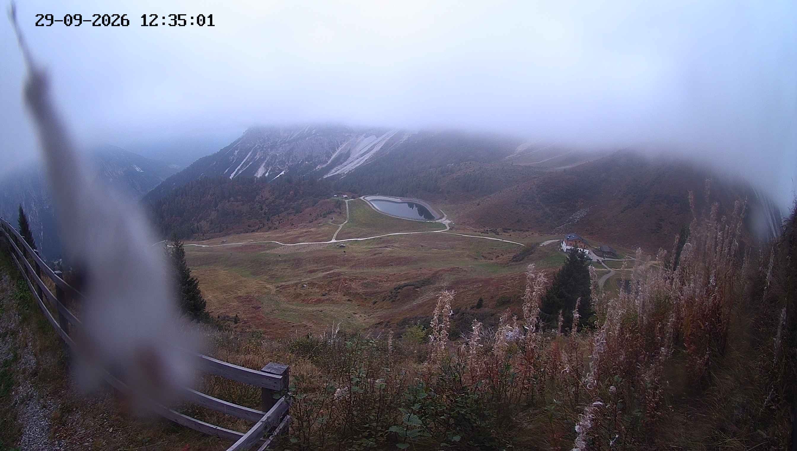 Archiv Foto Webcam Ladurns - Edelweißhütte