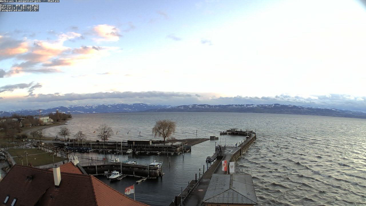Archiv Foto Webcam Bodensee: Gemeindehafen Langenargen