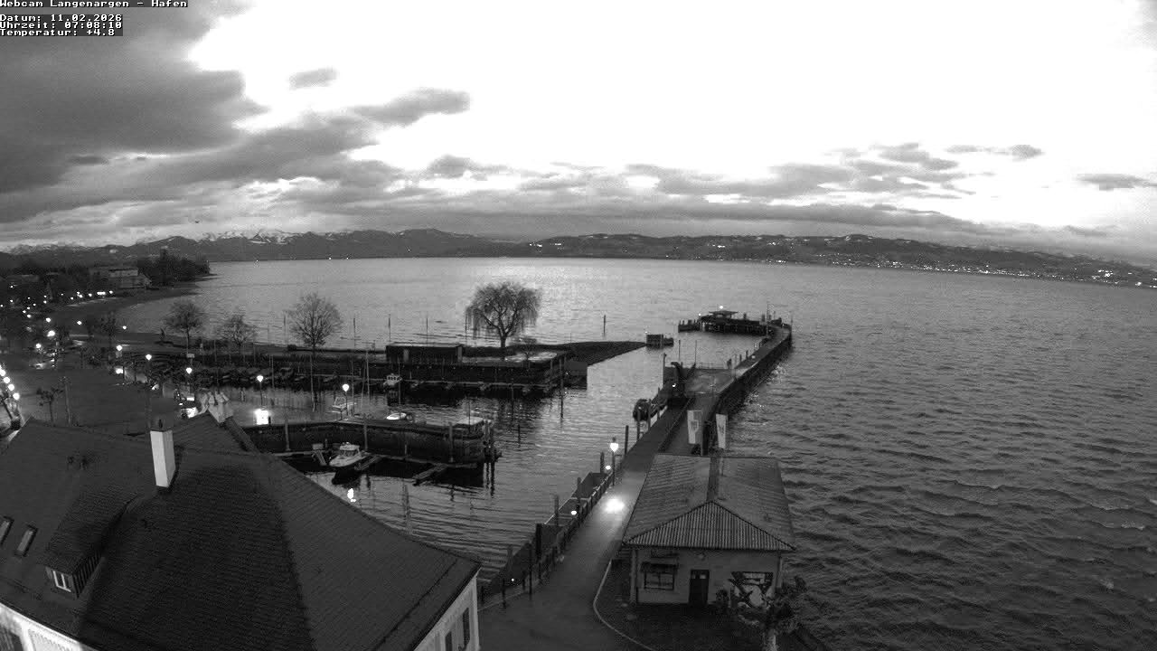 Archiv Foto Webcam Bodensee: Gemeindehafen Langenargen