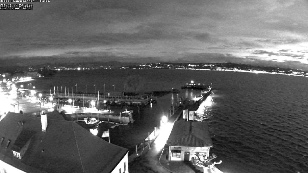 Archiv Foto Webcam Bodensee: Gemeindehafen Langenargen