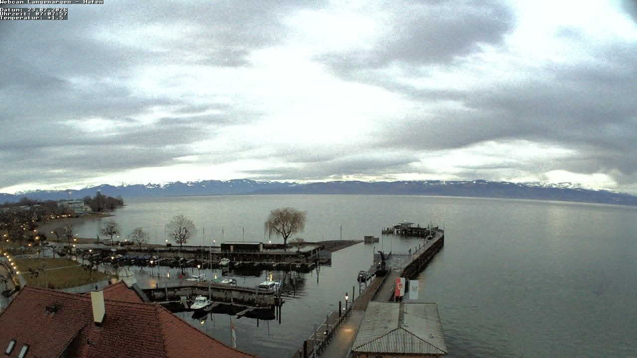 Archiv Foto Webcam Bodensee: Gemeindehafen Langenargen