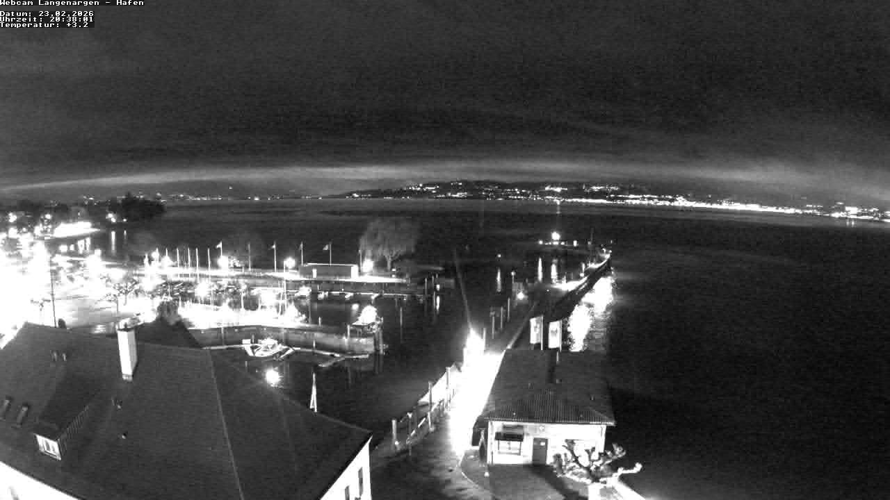 Archiv Foto Webcam Bodensee: Gemeindehafen Langenargen