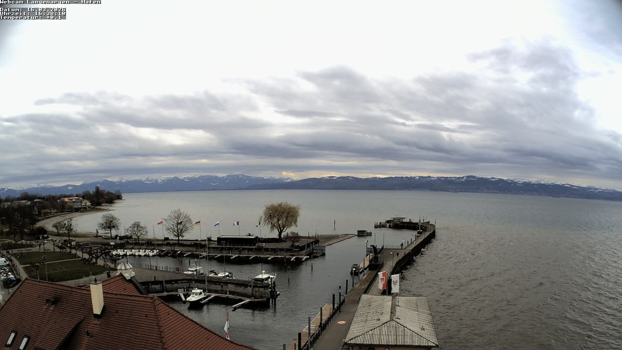 Archiv Foto Webcam Bodensee: Gemeindehafen Langenargen