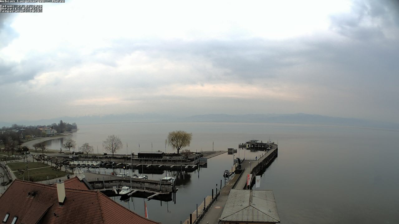 Archiv Foto Webcam Bodensee: Gemeindehafen Langenargen
